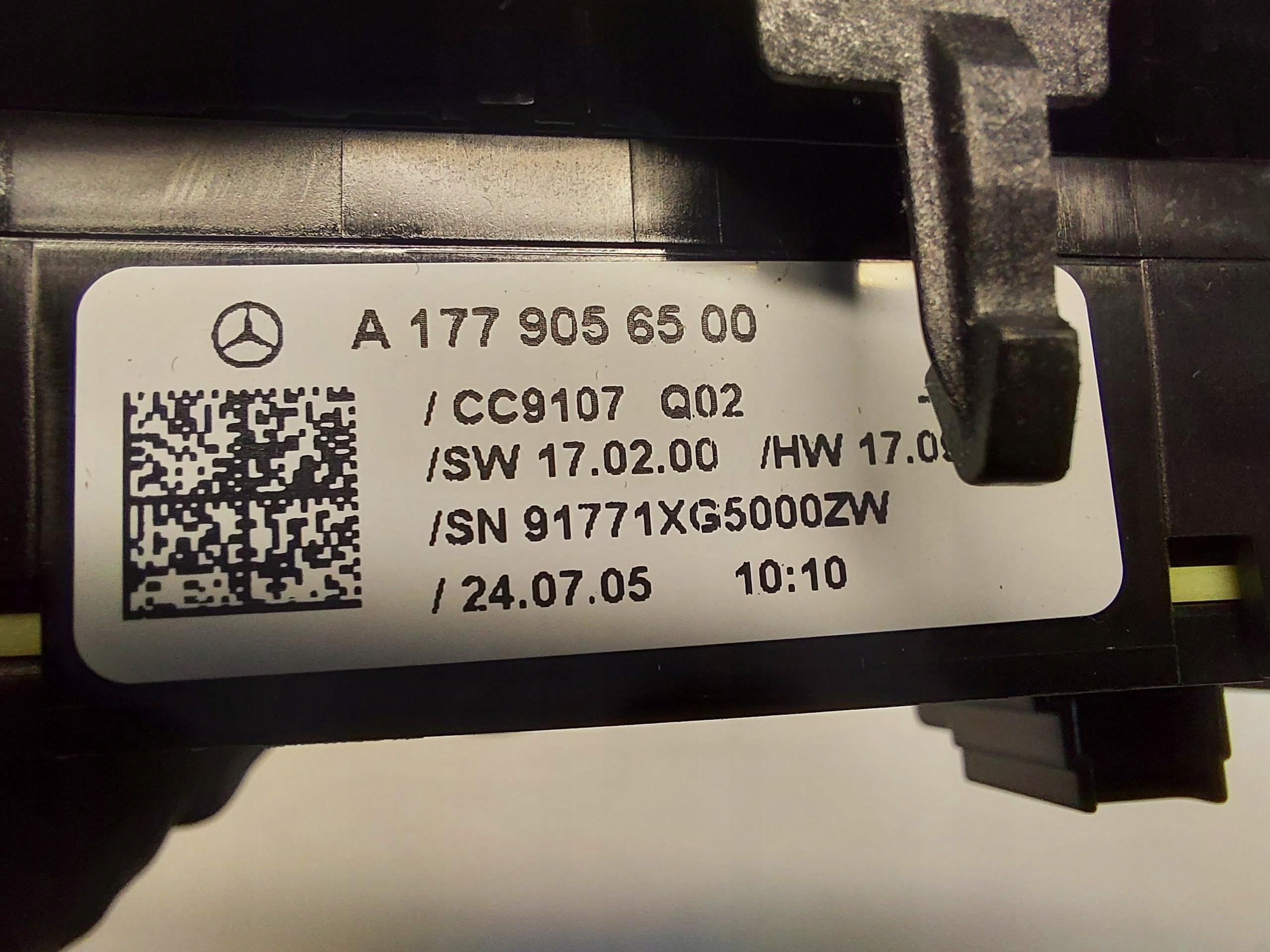 Mercedes GLA 250e LIFT H247 button control seat left A1779056500