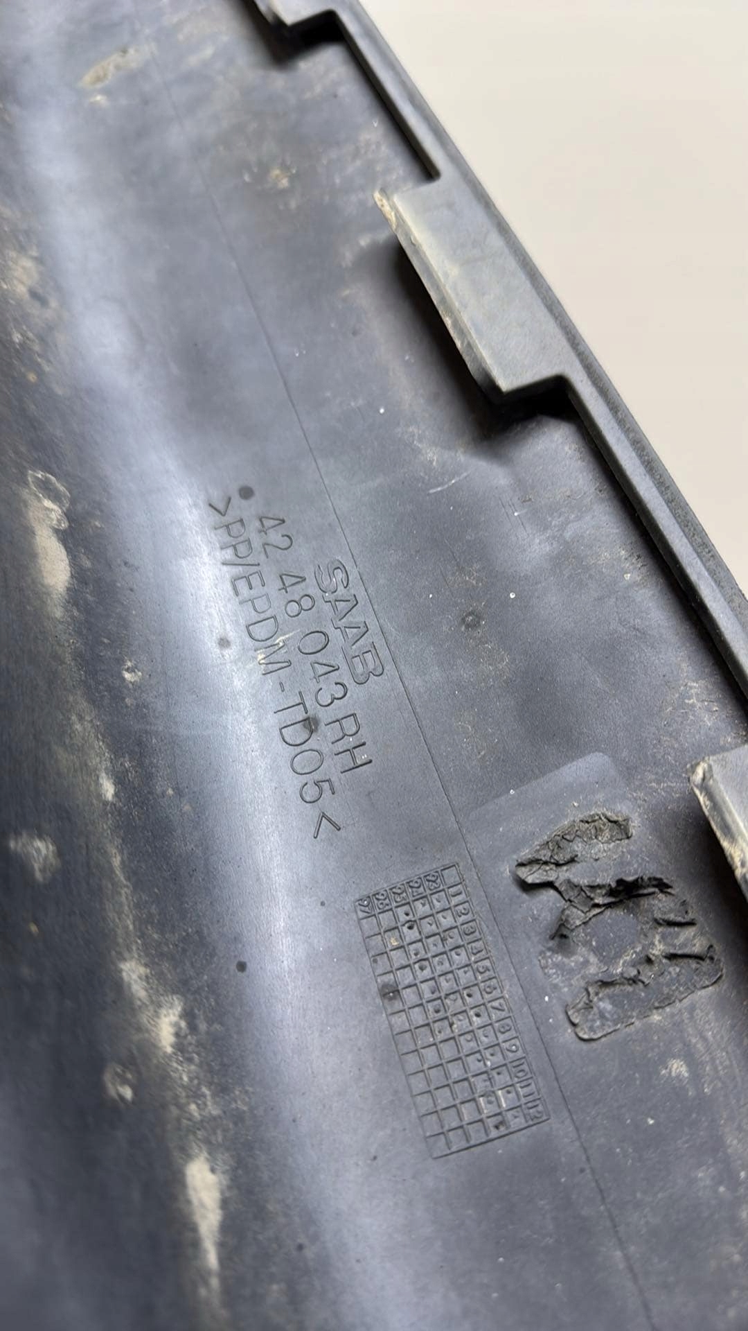 moulding threshold SAAB 4248043 RH