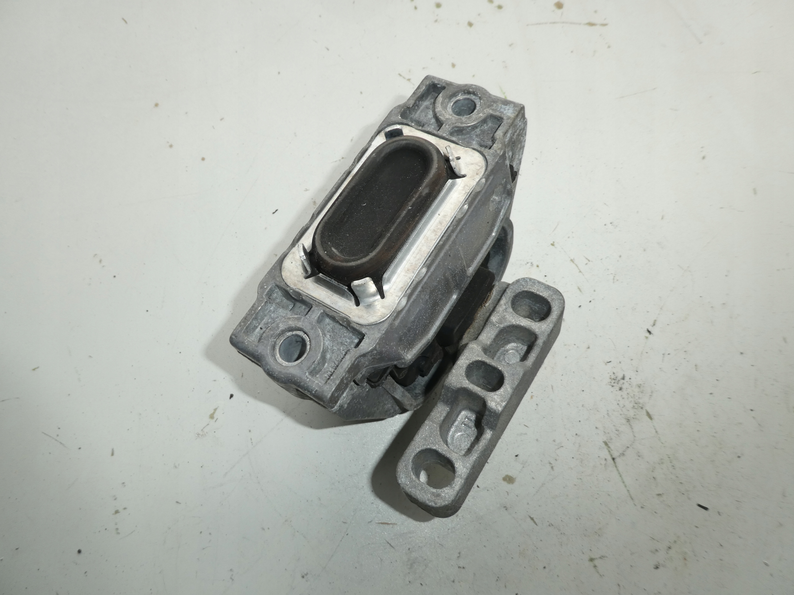VW AUDI SEAT SKODA AIRBAG SUPPORT 1K0199262CN