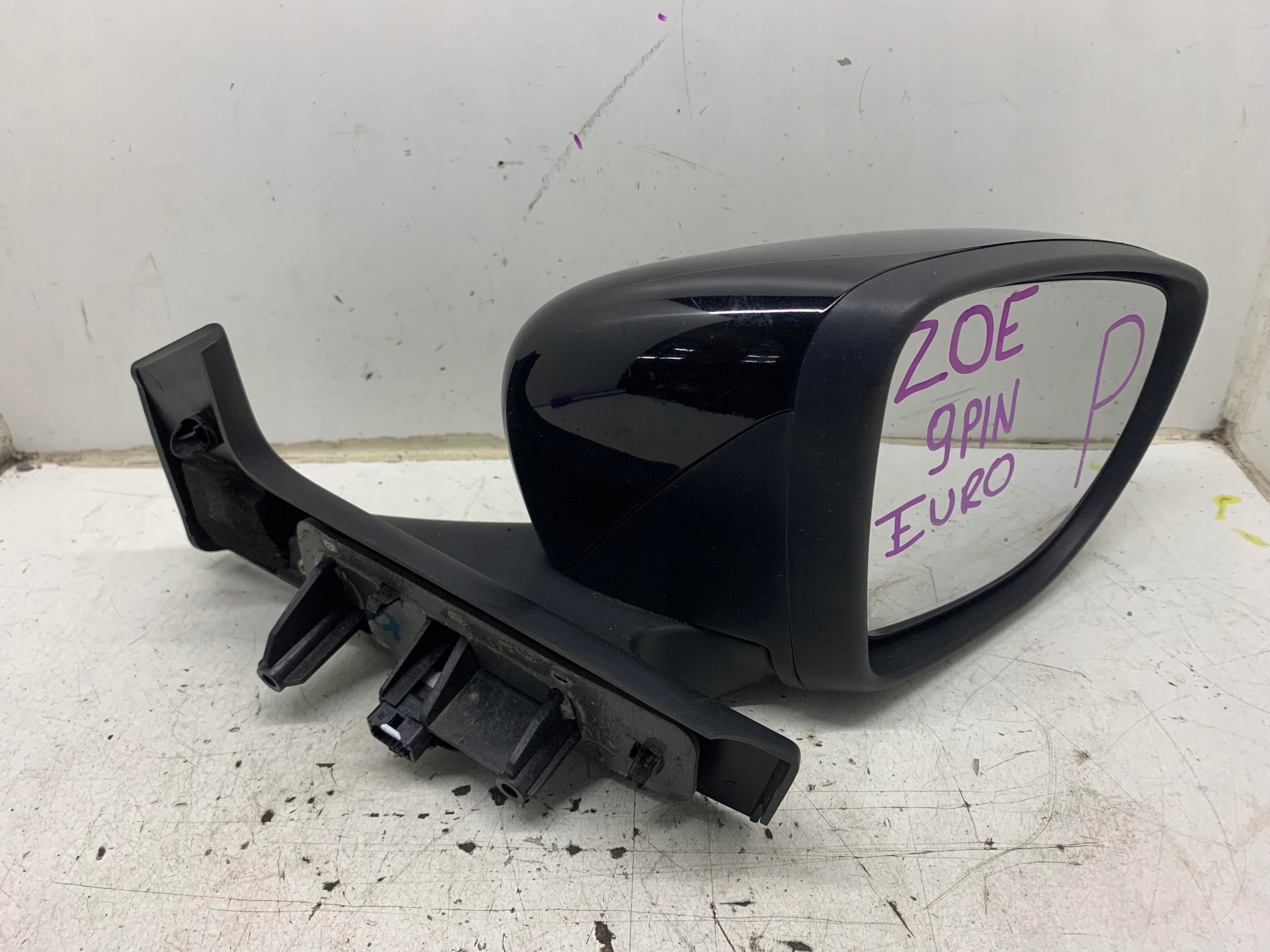 mirror right front 9PIN RENAULT ZOE 12-24 EUROPA