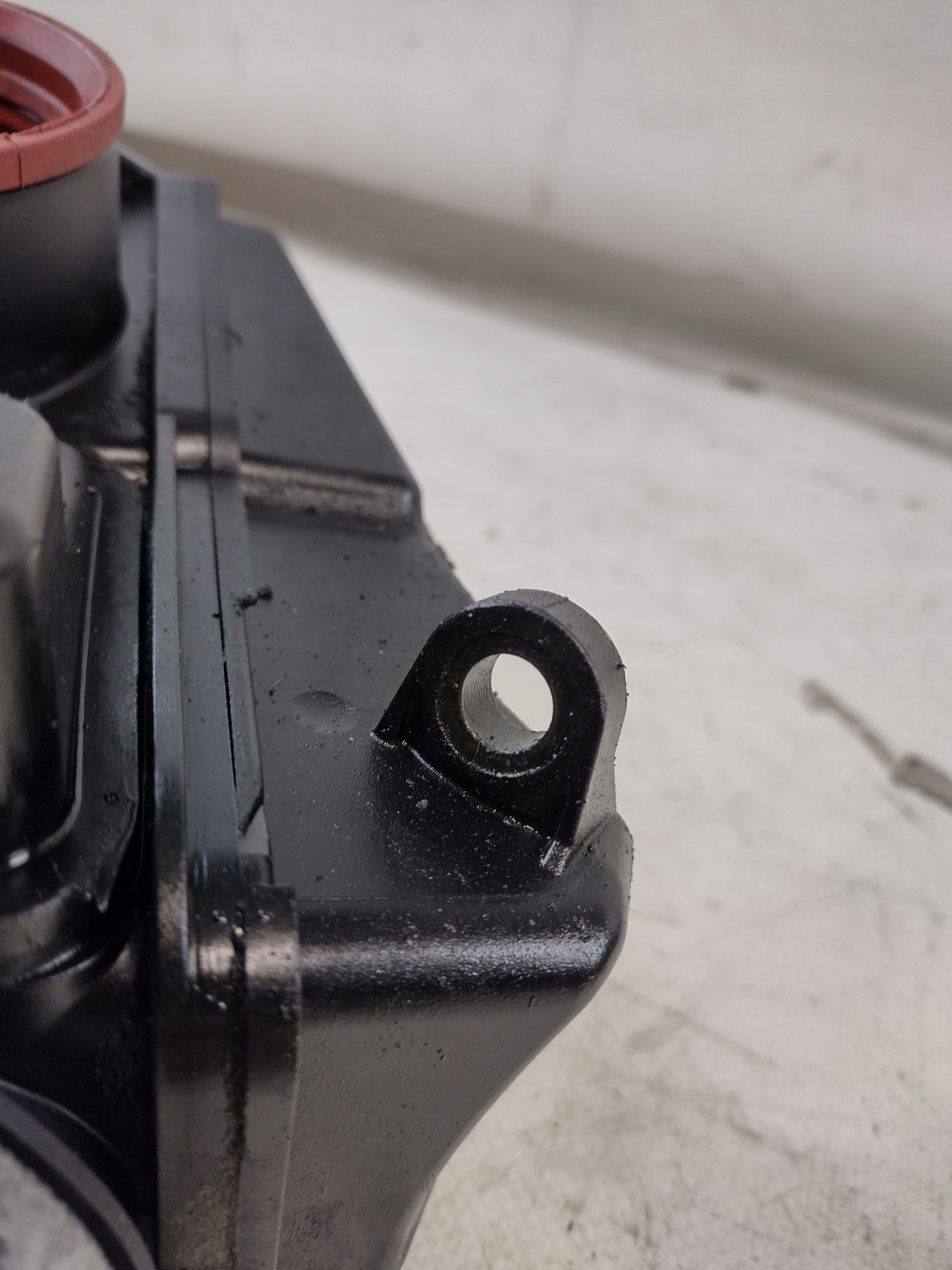 Rezonator luft Mercedes W211 1,8K A2710900804