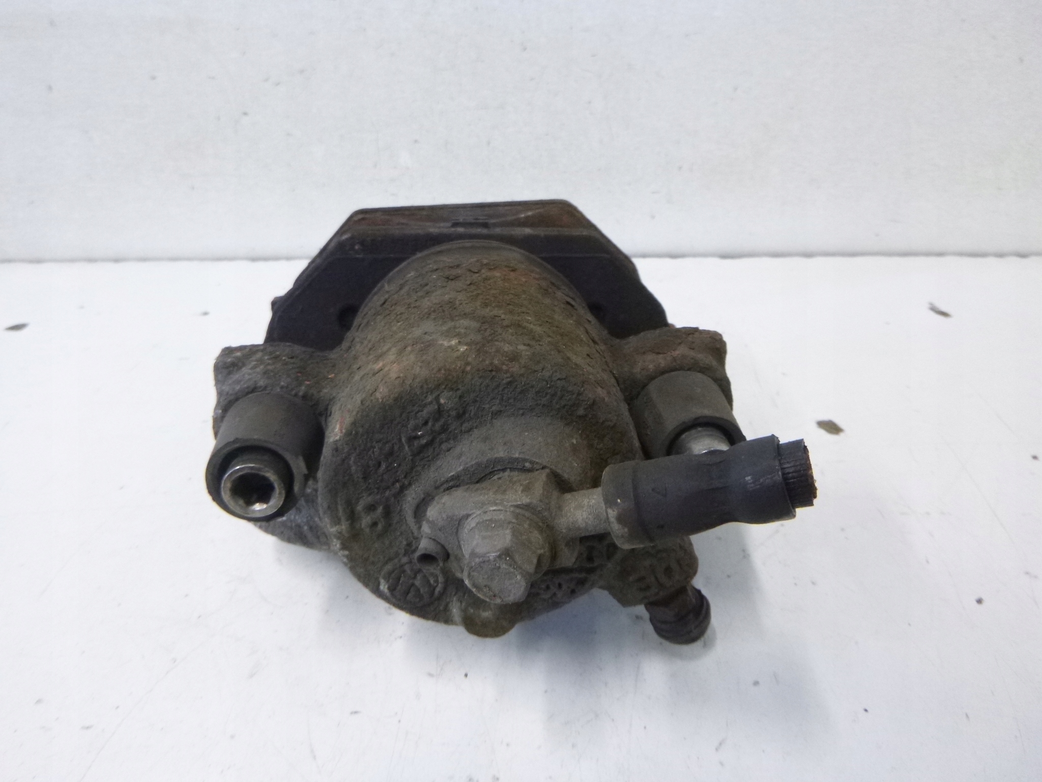 caliper brake front VW Golf V 1.6 2005