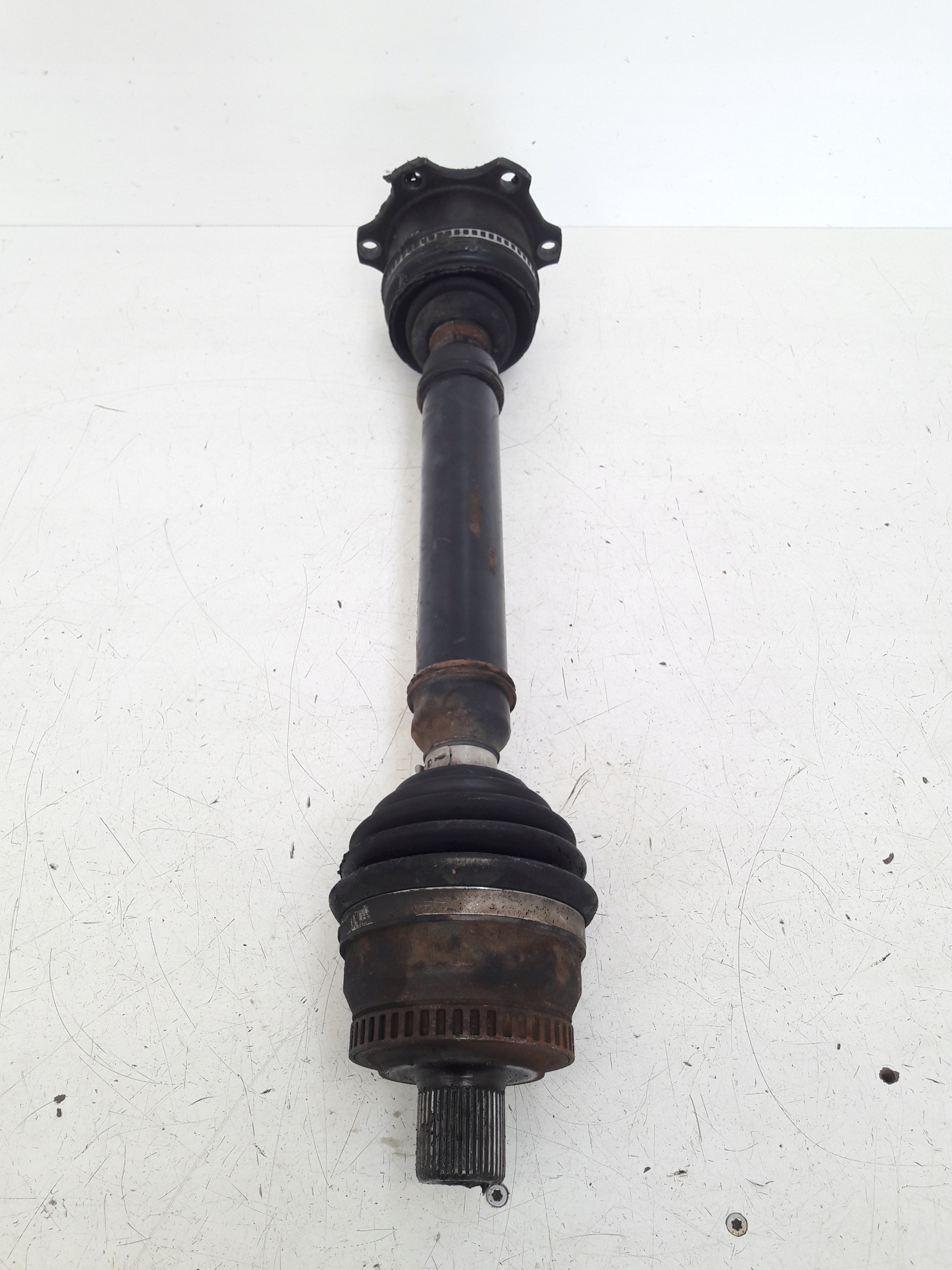 semi-axis left automat 4B0407271R Audi A6 C5