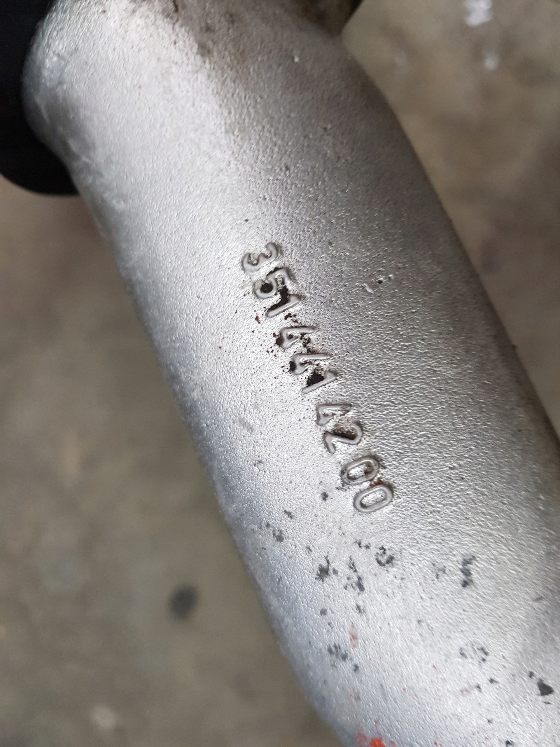 Трубопровод тележка LINDE 351 H20 H25 H30