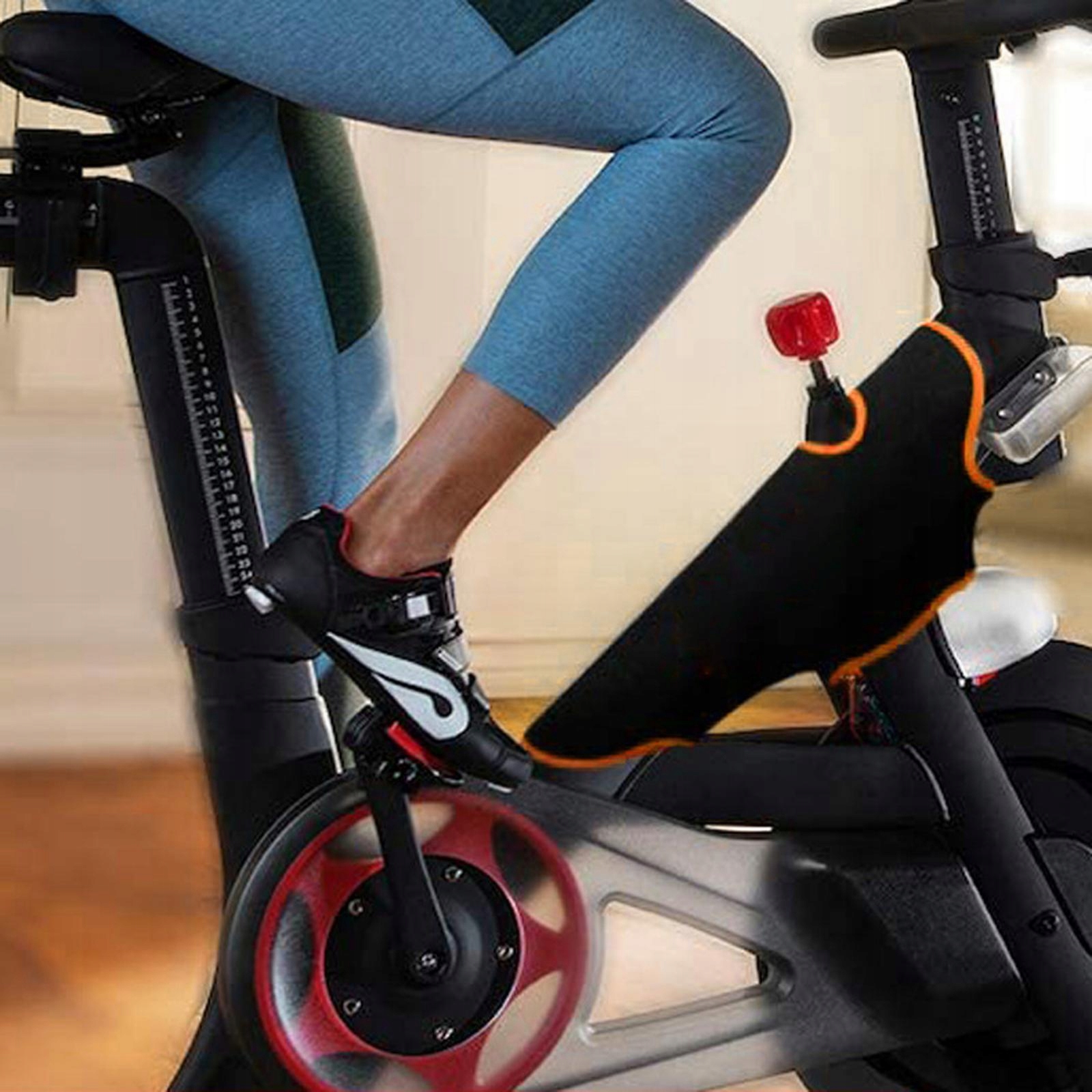 Neoprenowy ręcznik do owijania ramy roweru na rowerze stacjonarnym Rodzaj oporu rolkowy