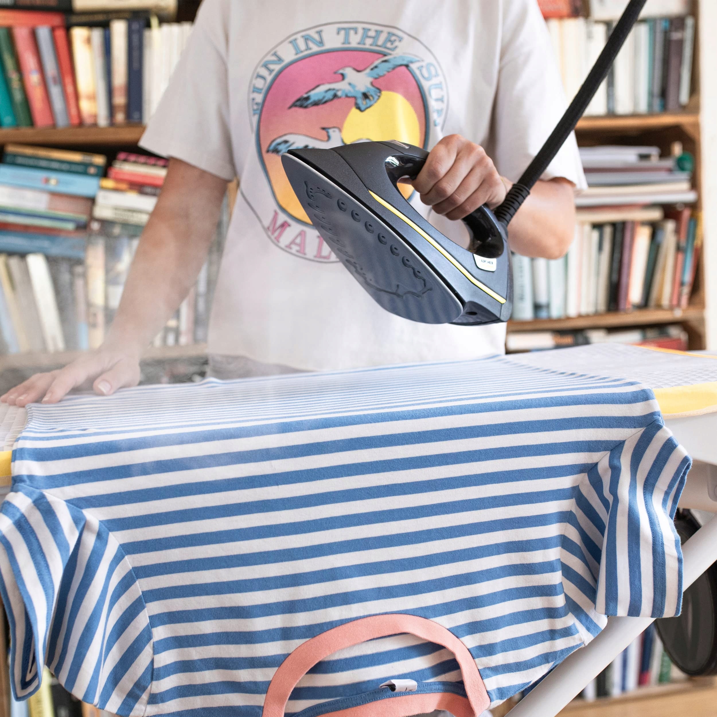 KÄRCHER Żelazko Parowe EasyFinish Wysokociśnieniowe Do Prasowania — miniatura 3