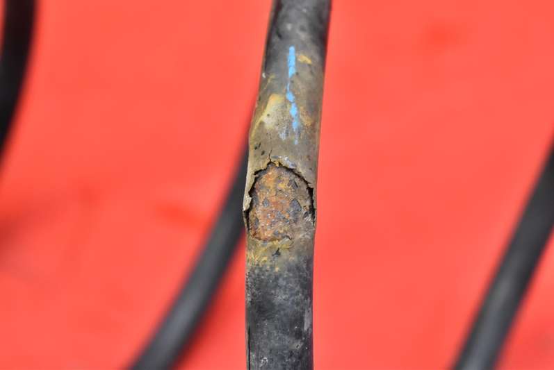 spring rear part rear RENAULT LAGUNA 2 II 1.8 16V 123 KM 5D HB 01-05