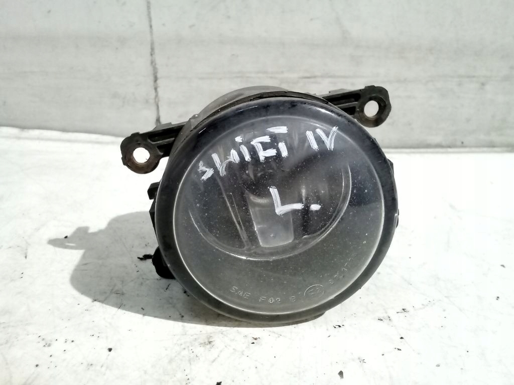 Suzuki Swift lV fog light left