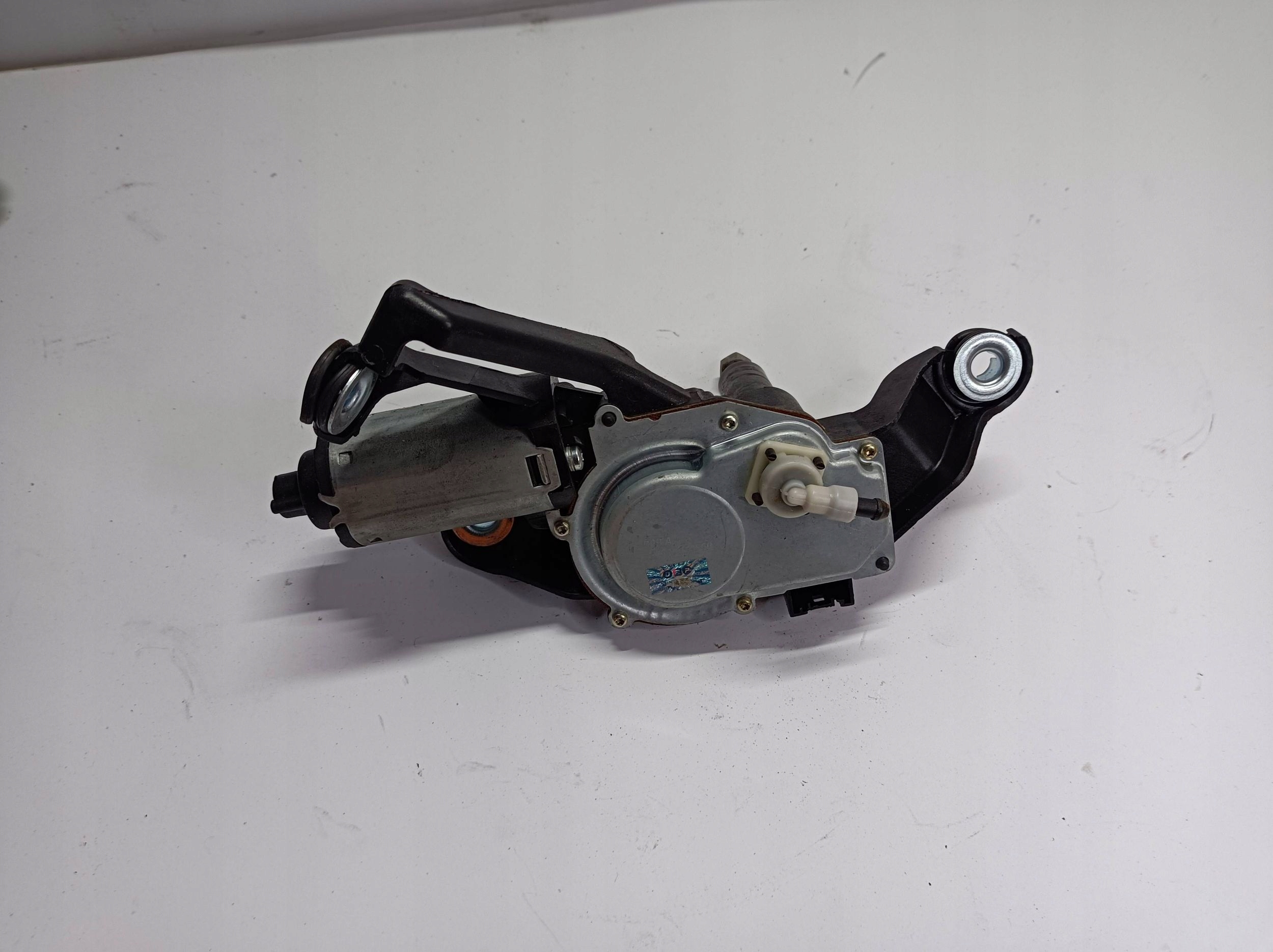 motorić brisača stražnje BMW 1 E81 E87 67637199569