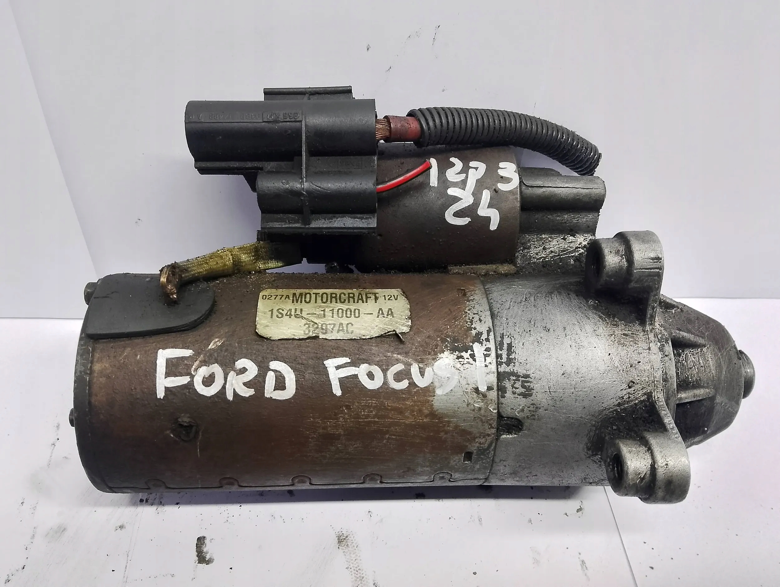 Ford Focus 1999 Rozruszniki Complets 1S4U11000AA