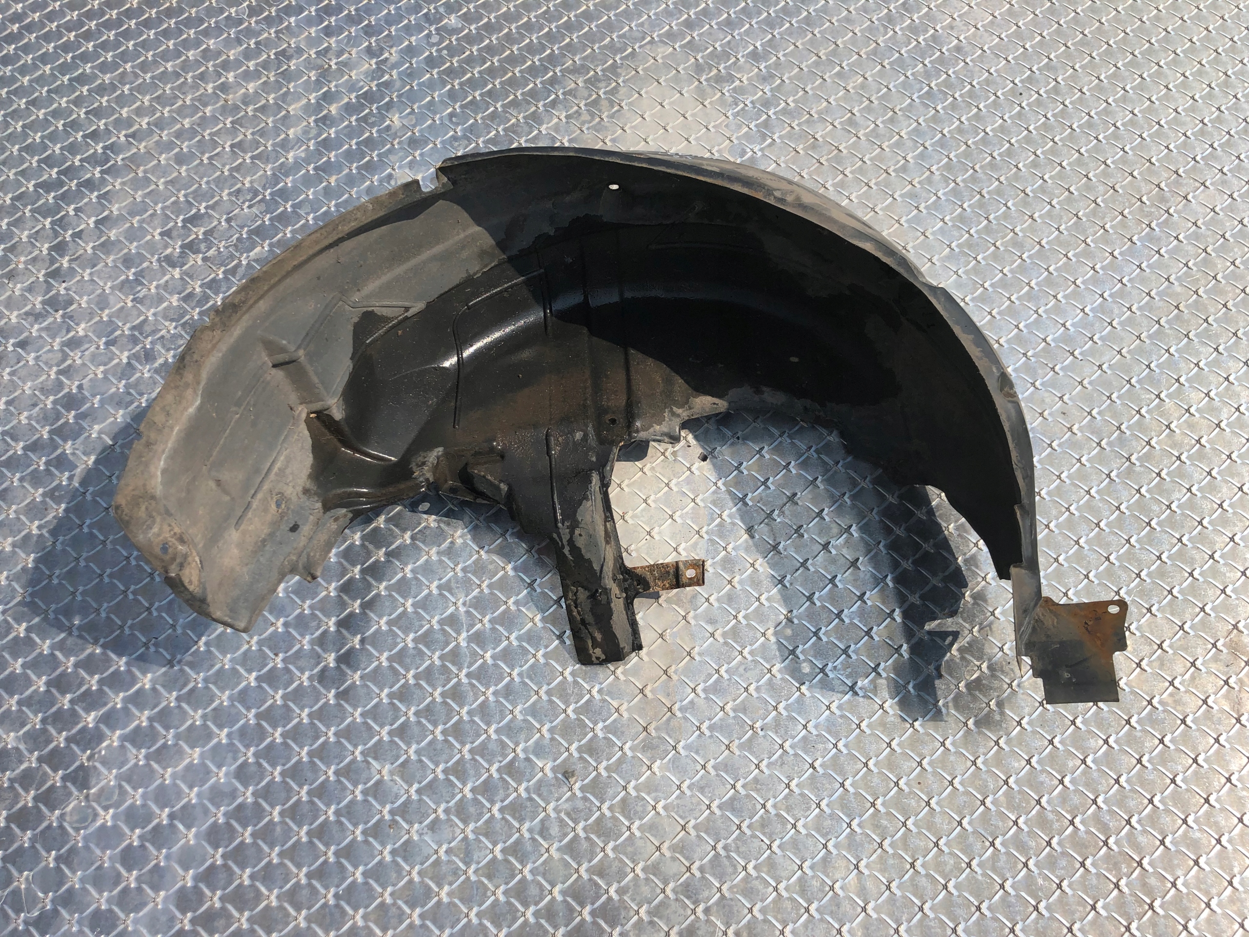 mudguard right rear part LEGACY IV KOMBI 59122AG000