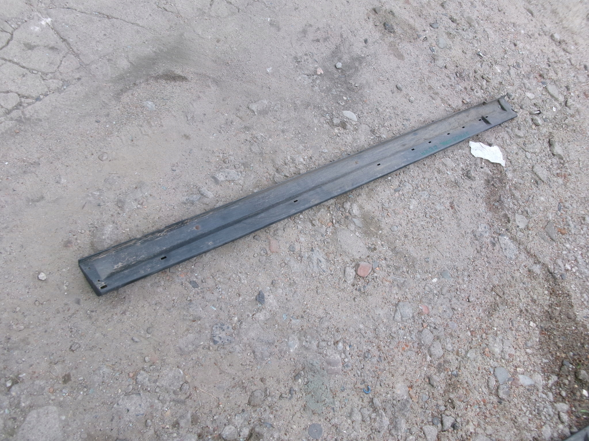 mitsubishi Space Star II порог молдинг левый