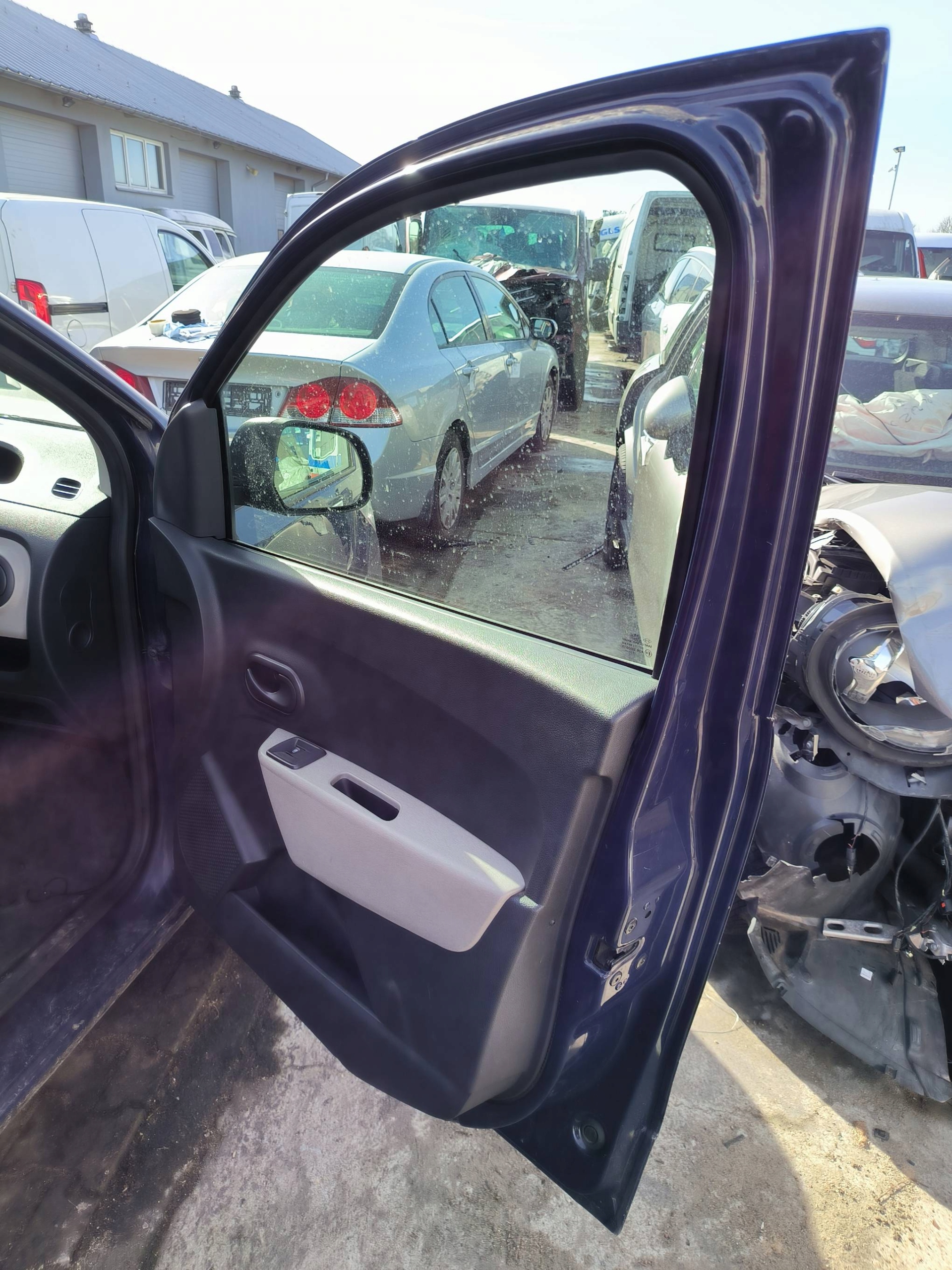 door right front OVB42 DACIA DOKKER