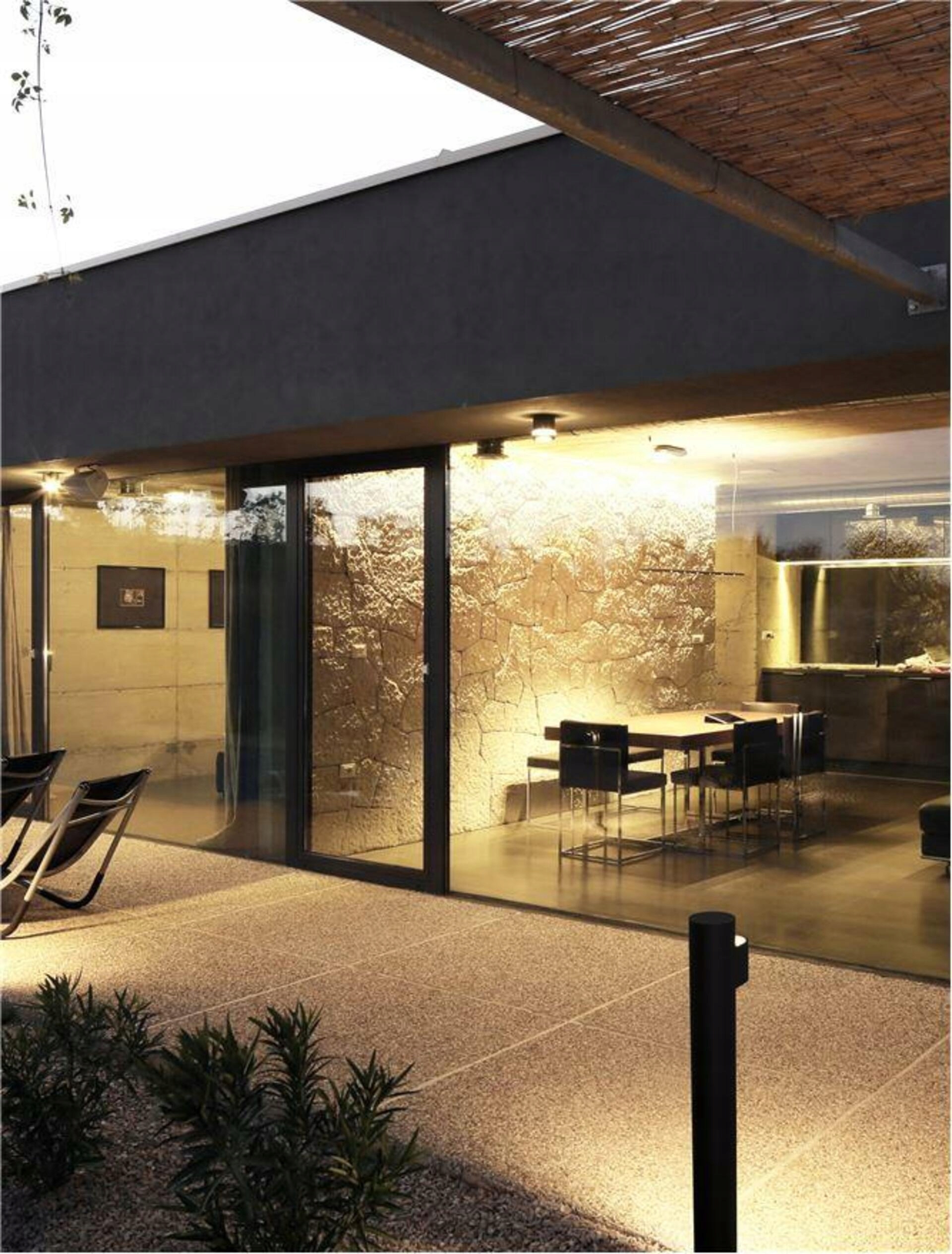 Nova Luce venkovní sloupkové svítidlo Aduro černý hliník a akryl Led 7.6W 3