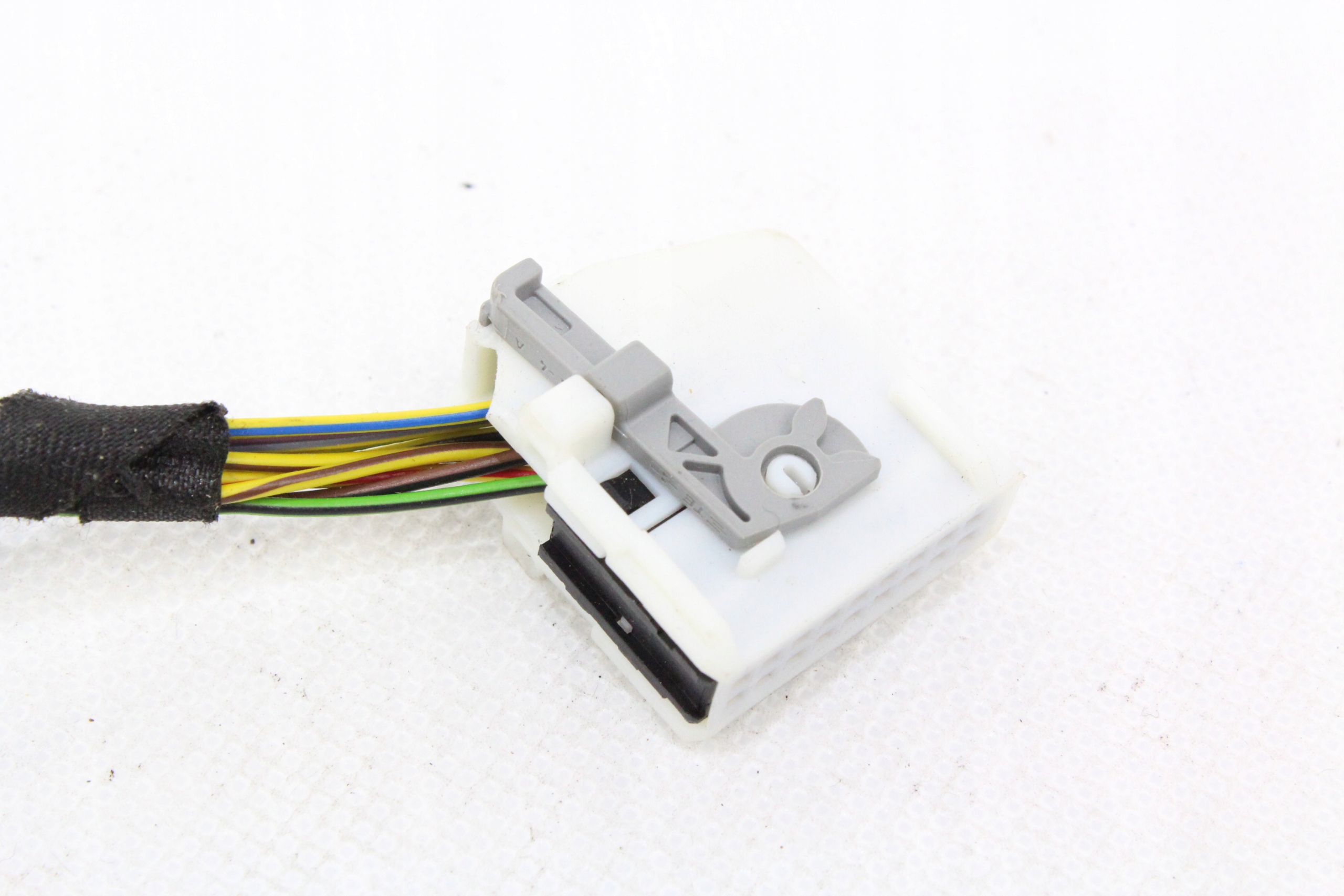 

Wtyczka Kostka 18PIN Bmw F10 F30 G01 G05 G20 G30