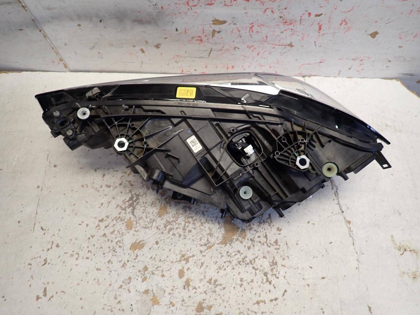 light front front right BMW 4 G22 G23 G26 G80 LASER 2020- 5A19368