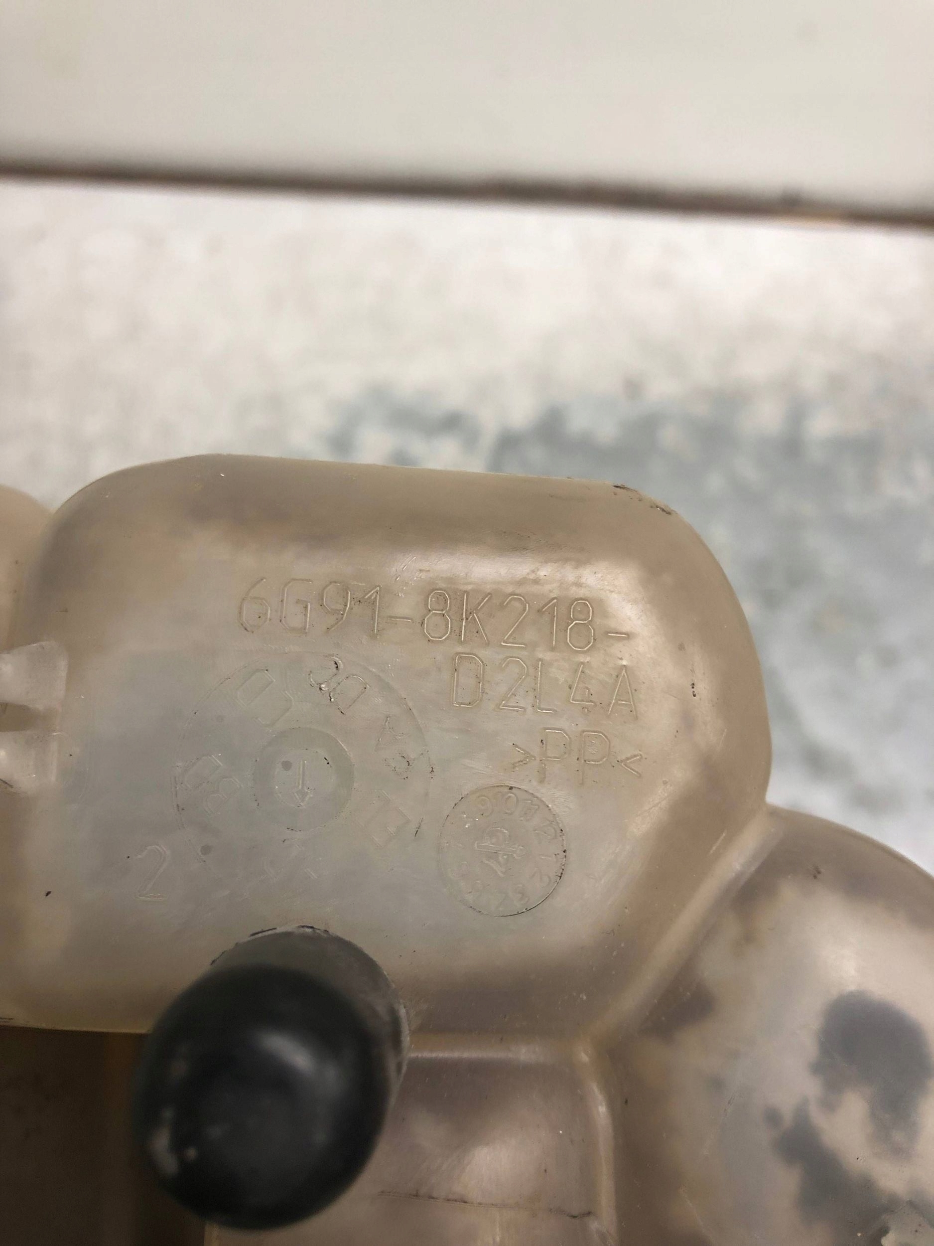Réservoir eau FORD S-MAX MK1 6G91-8K218