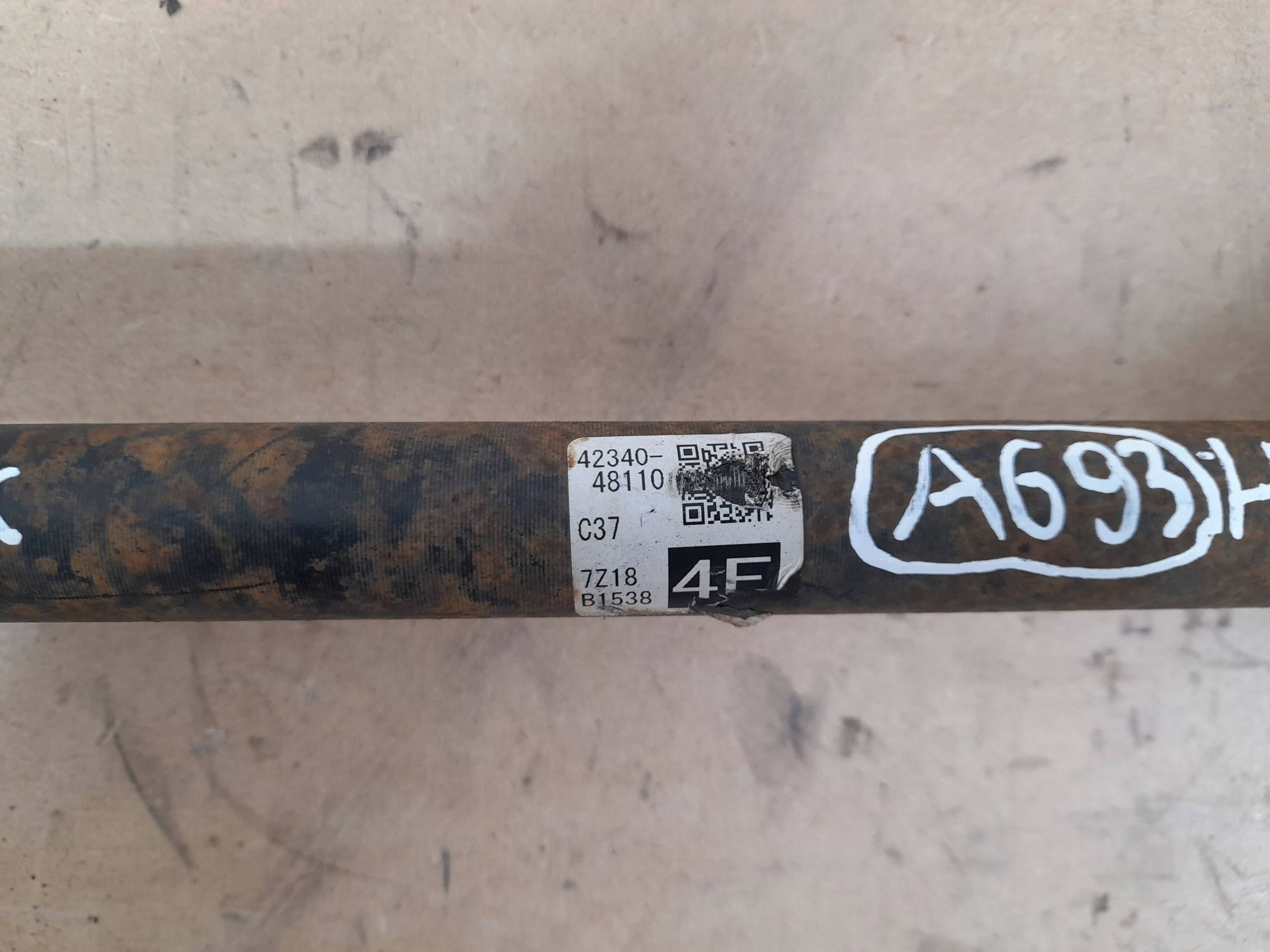 Lexus NX semi-axis rear right 42340-48110 (A693)