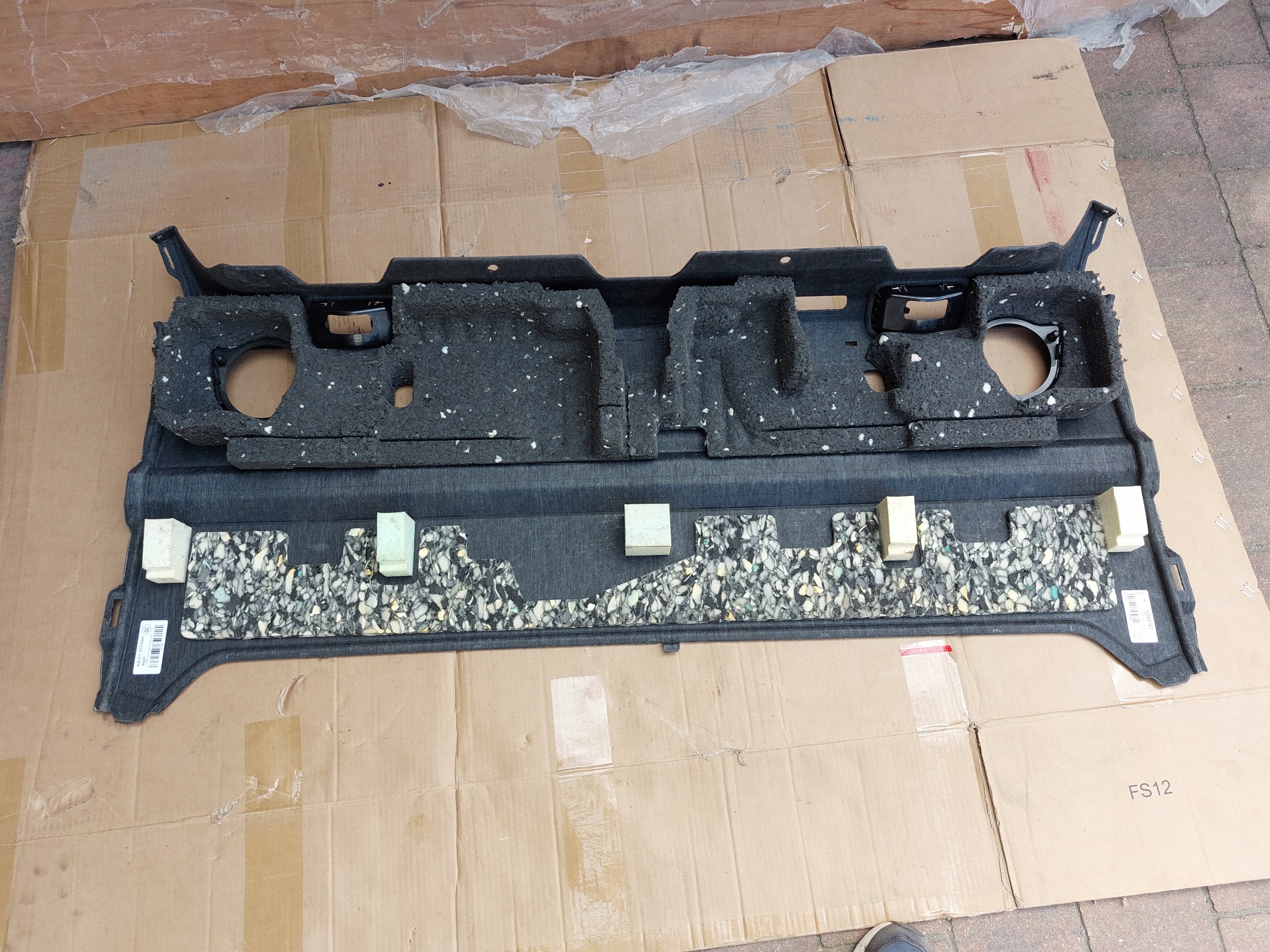 plato rear BMW G11 G12 21r 8062871