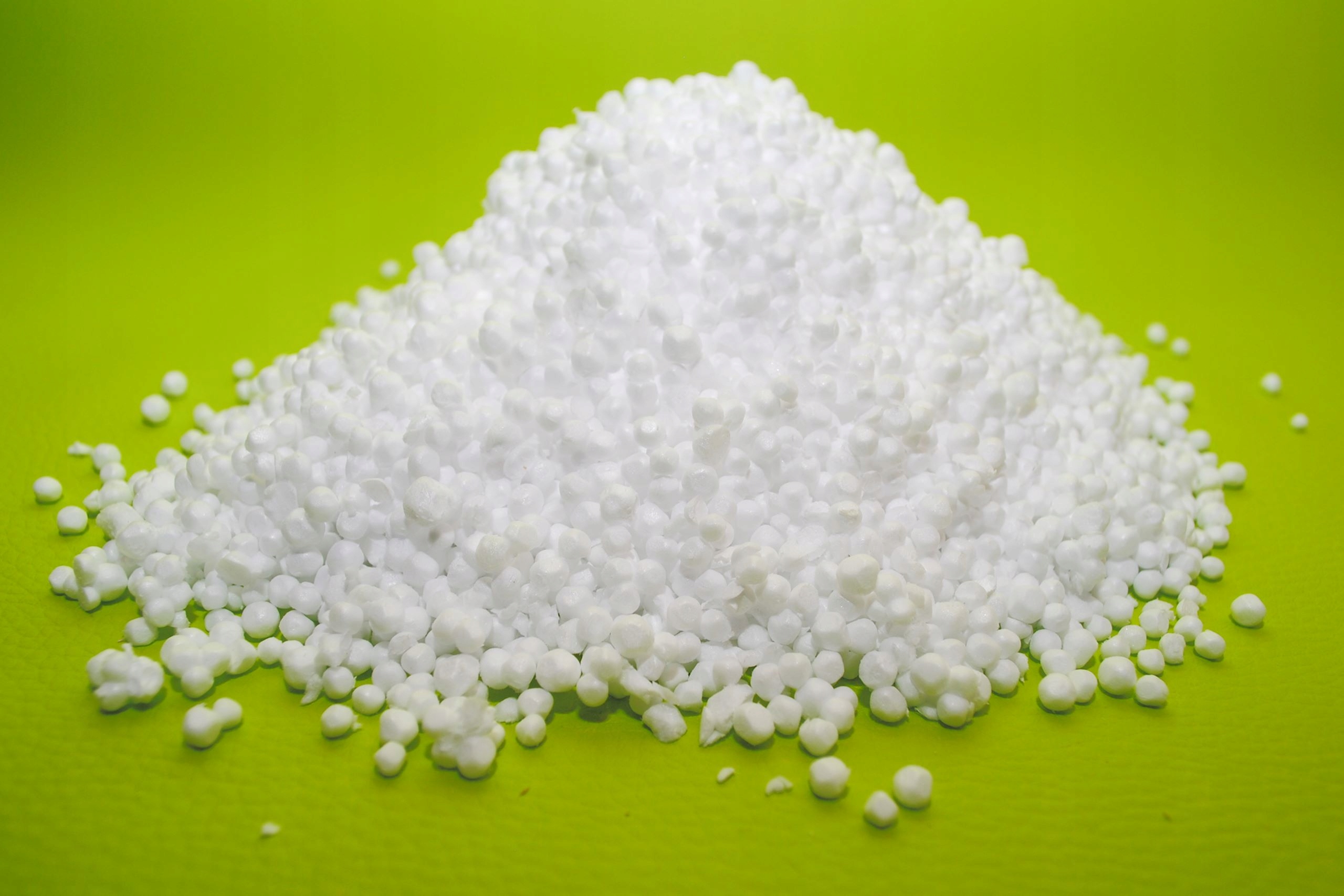 REGRANULAT STYROPIANOWY 80L WYPEŁNIENIE PUF SAKO Głębokość mebla 1 cm