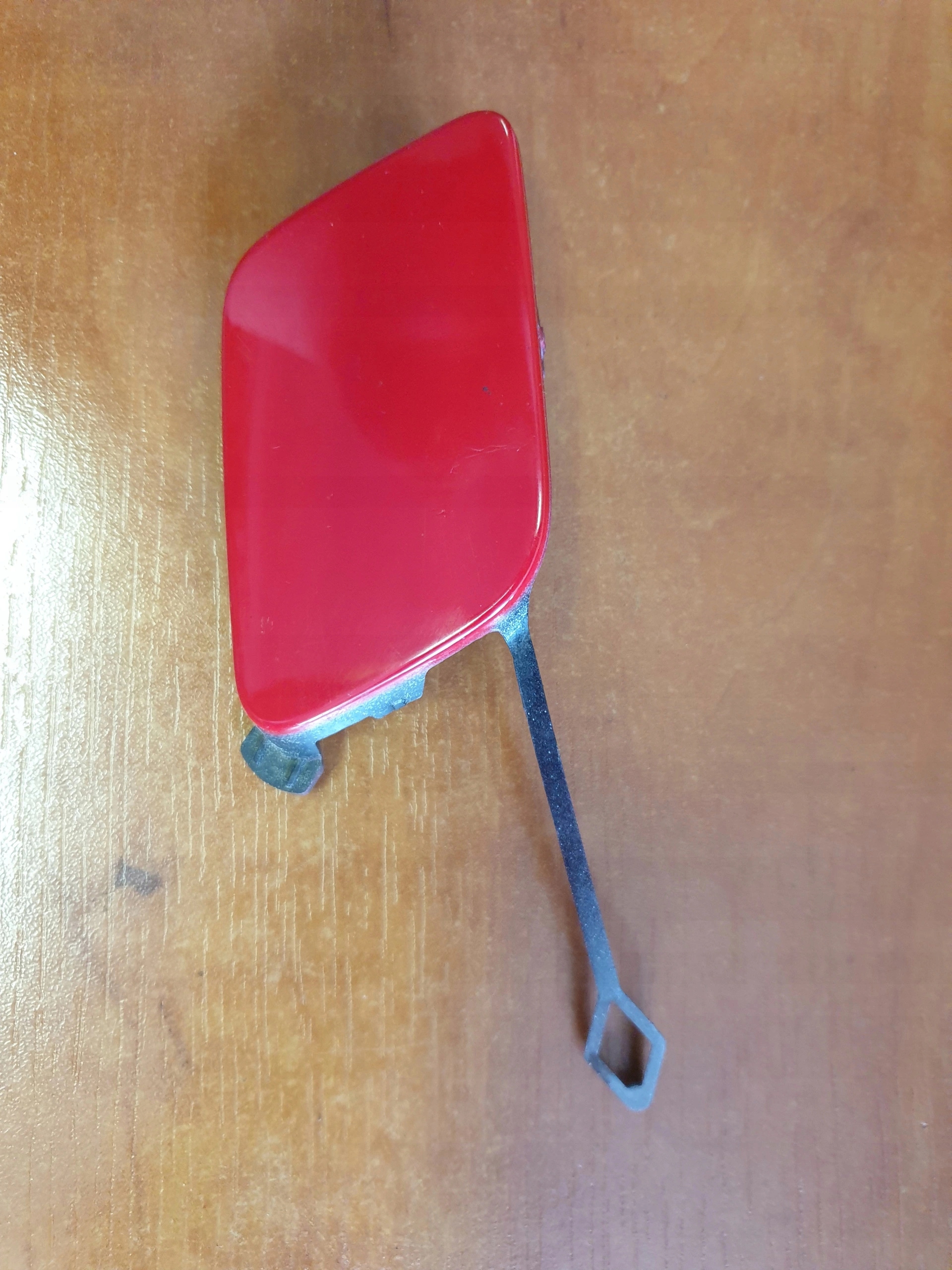 Кришка бампера передня AUDI A3 8V5807241 LZ3M