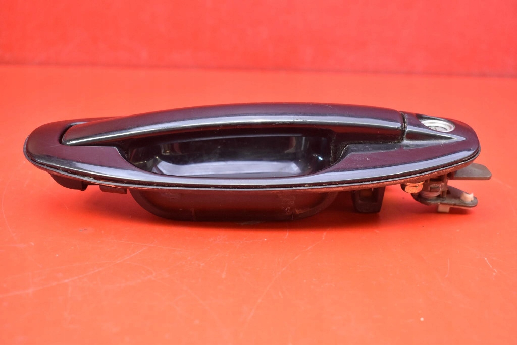 handle left front front ED 82650-26000 HYUNDAI SANTA FE 1 and SM 00-04