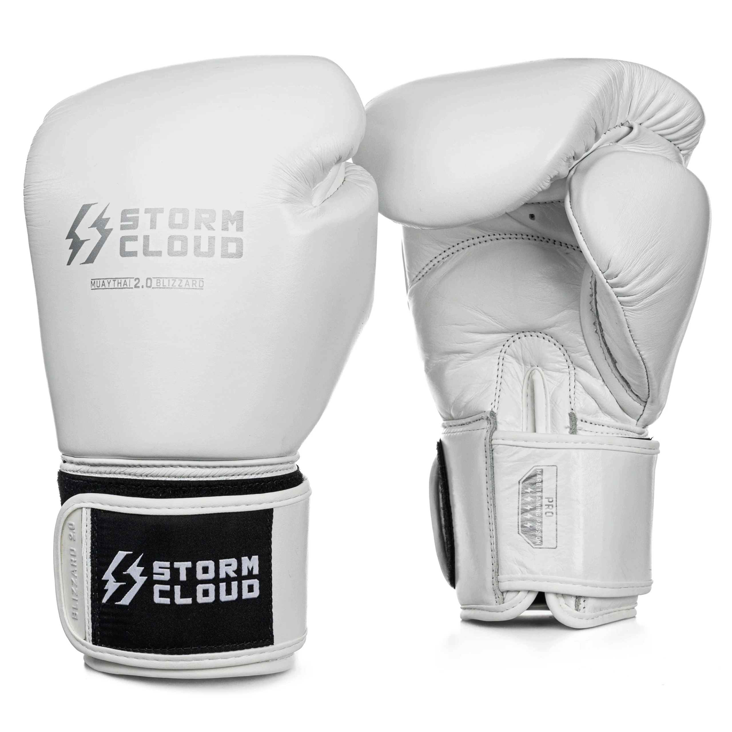 StormCloud Rukavice Muay Thai Blizzard 2.0 Bílé/Stříbrné 12oz