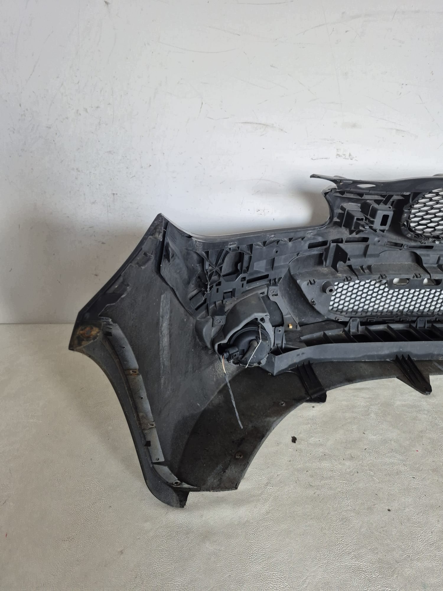 SEAT LEON II 2 1P0 04-08 bumper front front 1P0807231 LAK.LC9Z