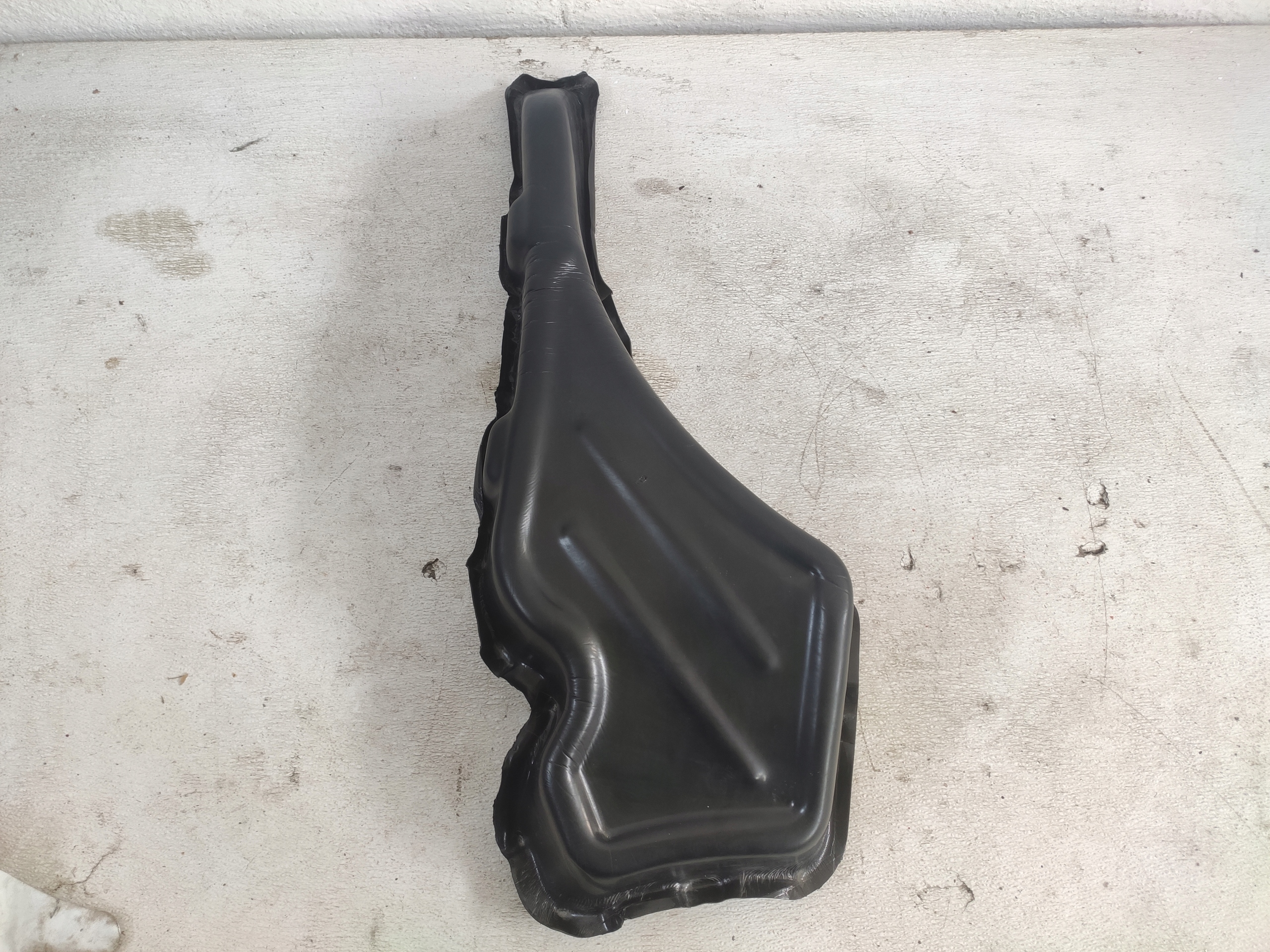 BMW X1 F48 hangszigetelő sárvédöt bal
