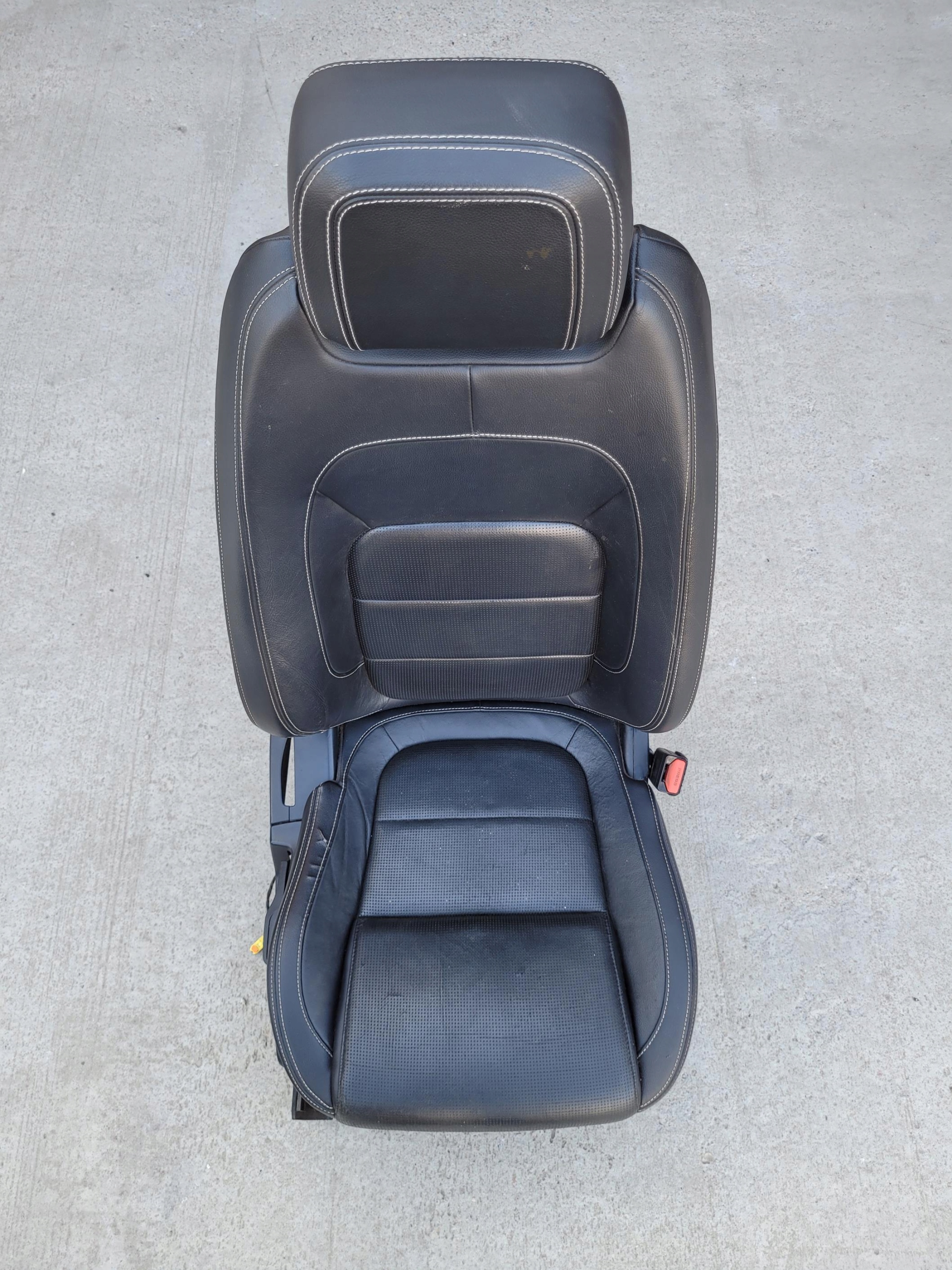 seat front front right JAGUAR F-PACE X761