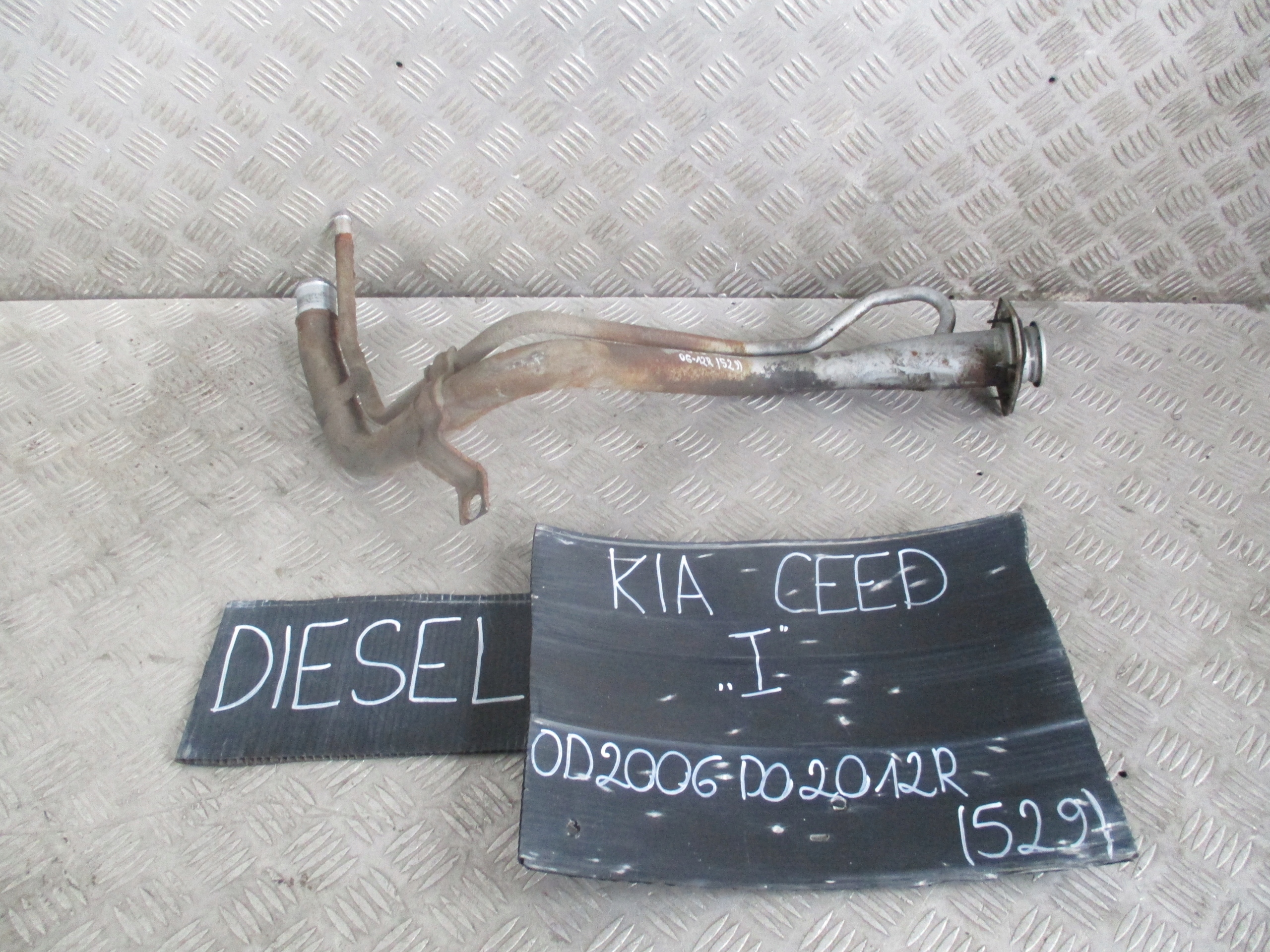 WLEW PALIWA KIA CEED 1.6 D 06-12 R.