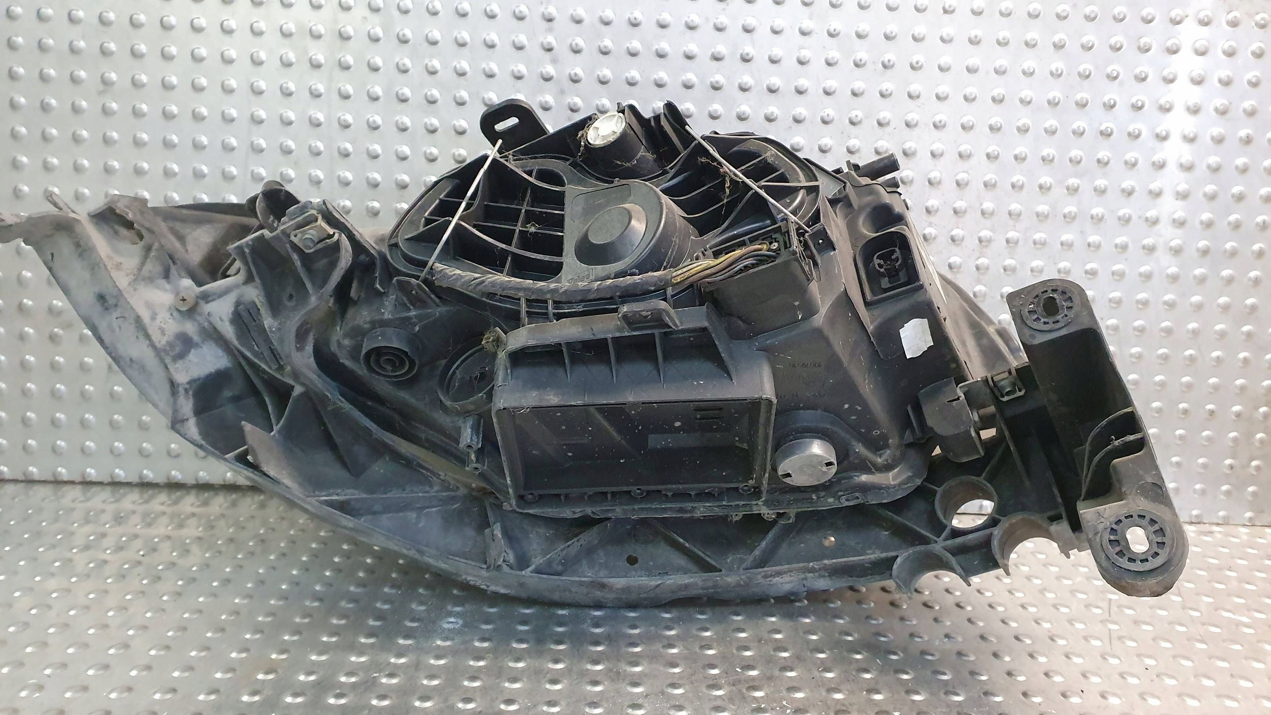 light front left BMW 1 E87 04