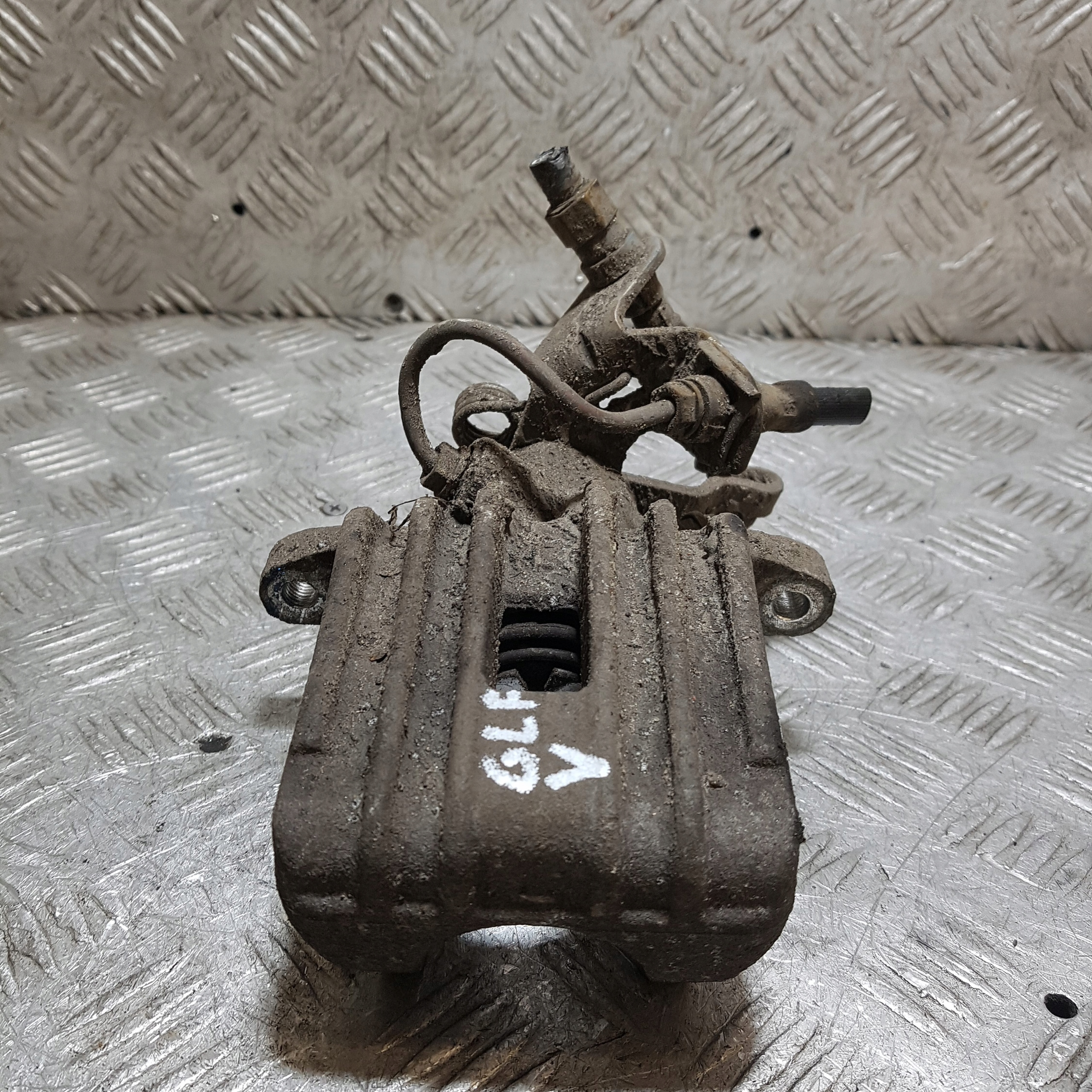 caliper brake left rear part rear VOLKSWAGEN GOLF 5
