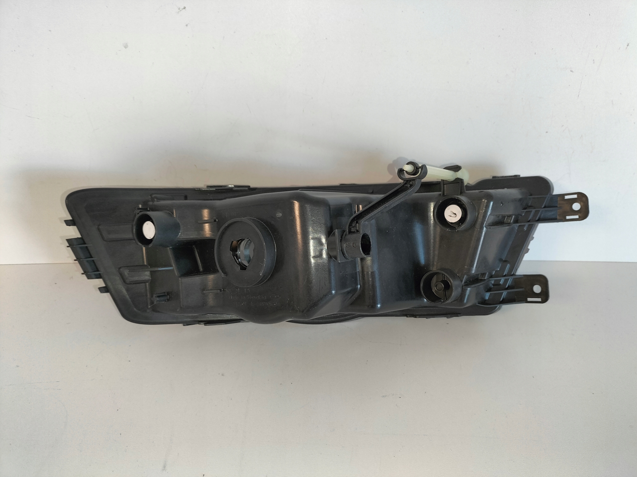 fog light light left SKODA OCTAVIA III 13-17