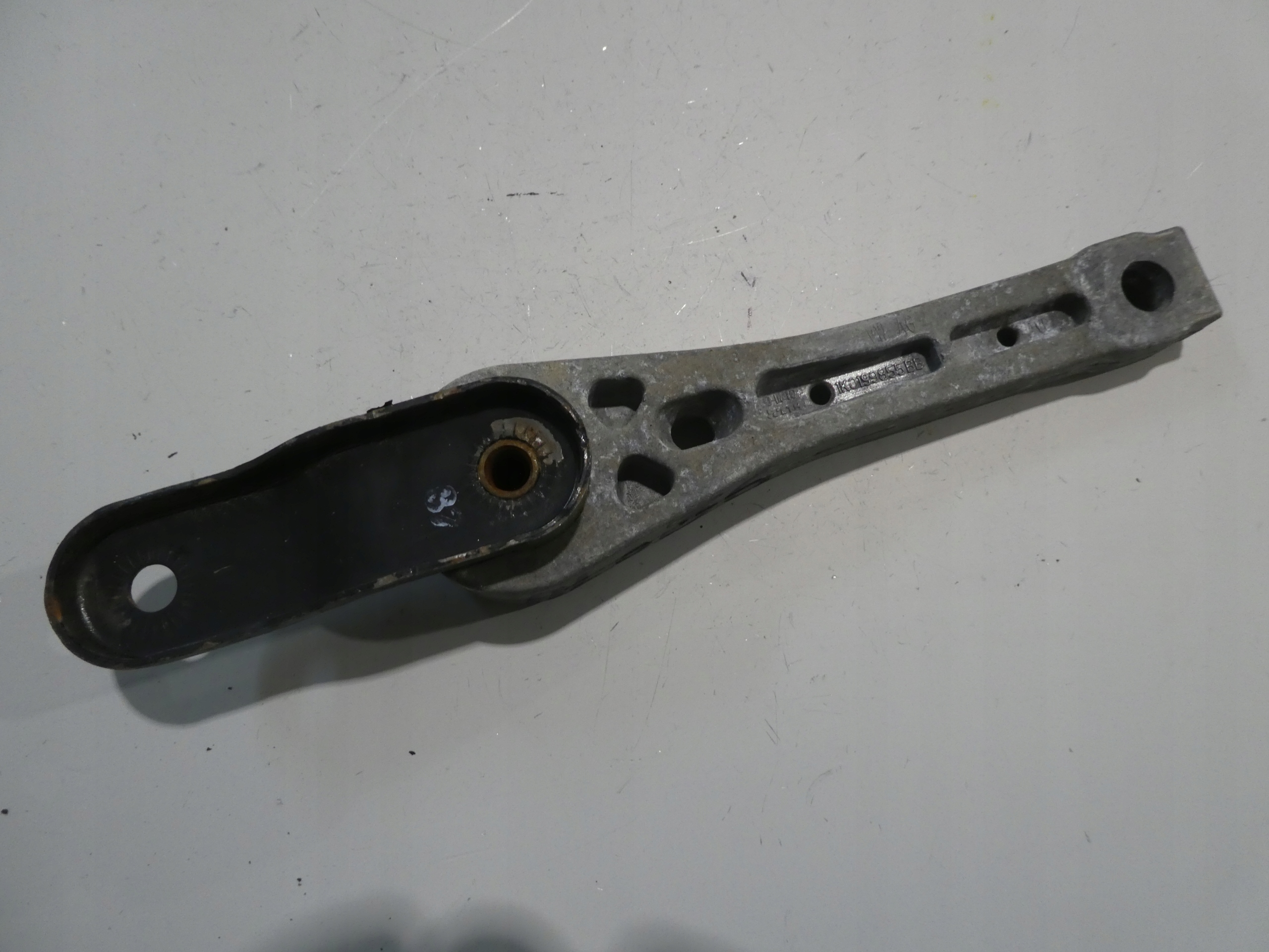 Getriebehalter VW AUDI SKODA SEAT 1K0199855BB