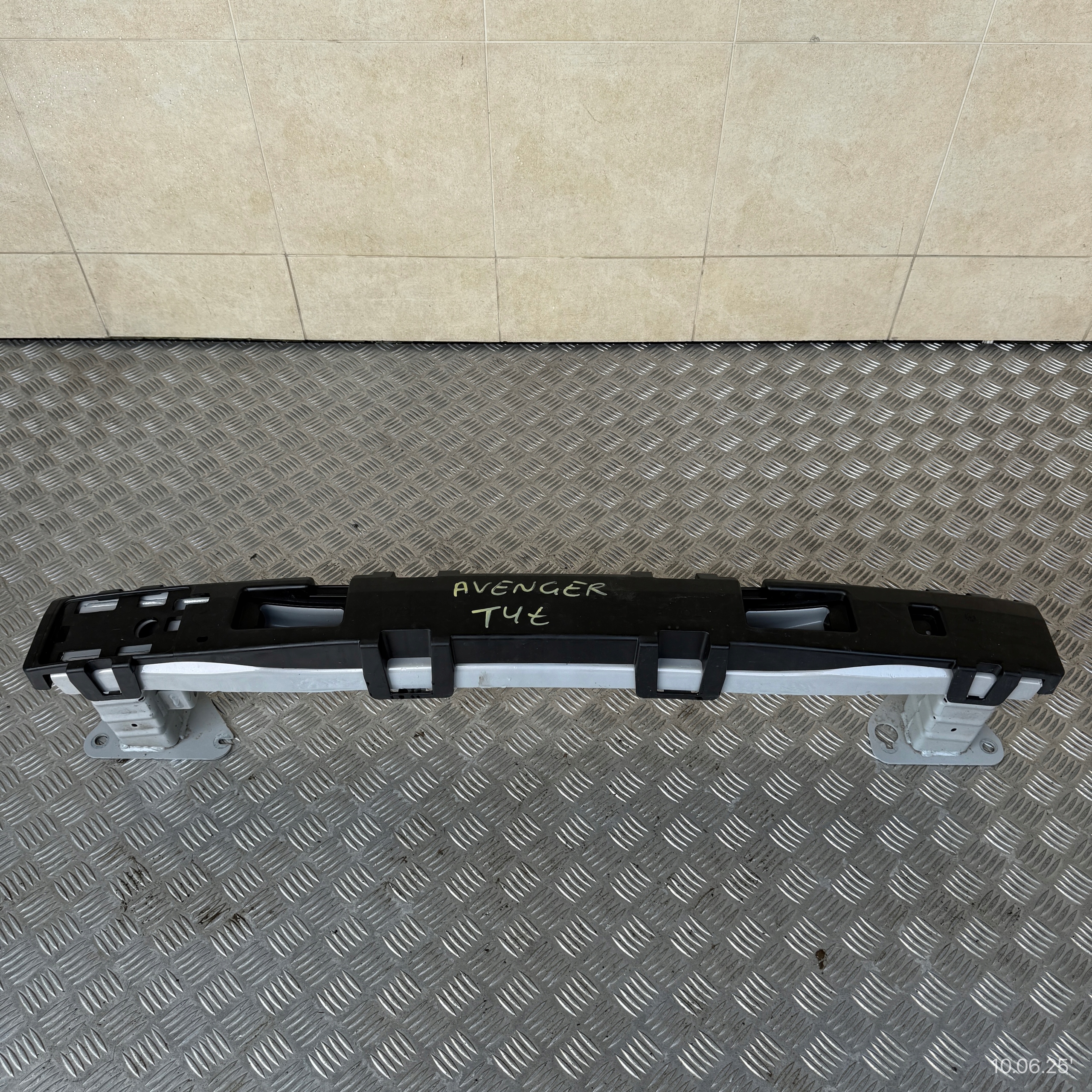 sider rear beam tip pillar JEEP AVENGER 2024 ROK