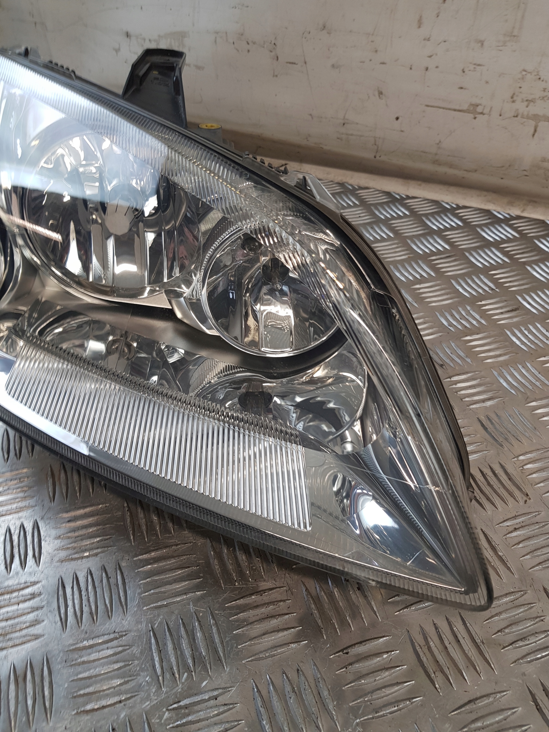 light right front FORD C-MAX and EUROPA