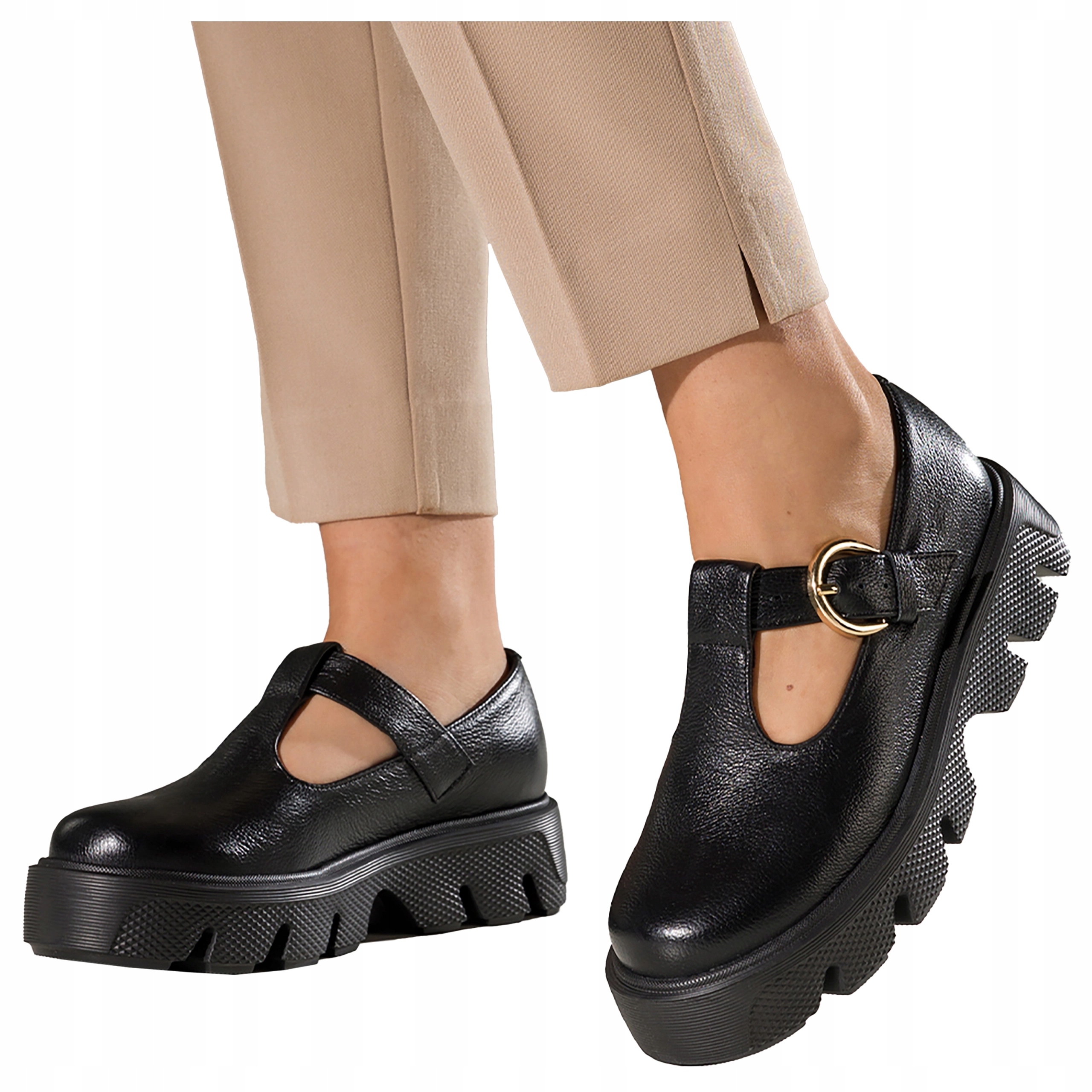 Černé kožené polobotky na běhounové platformě, Polský Výrobek, velikost 38