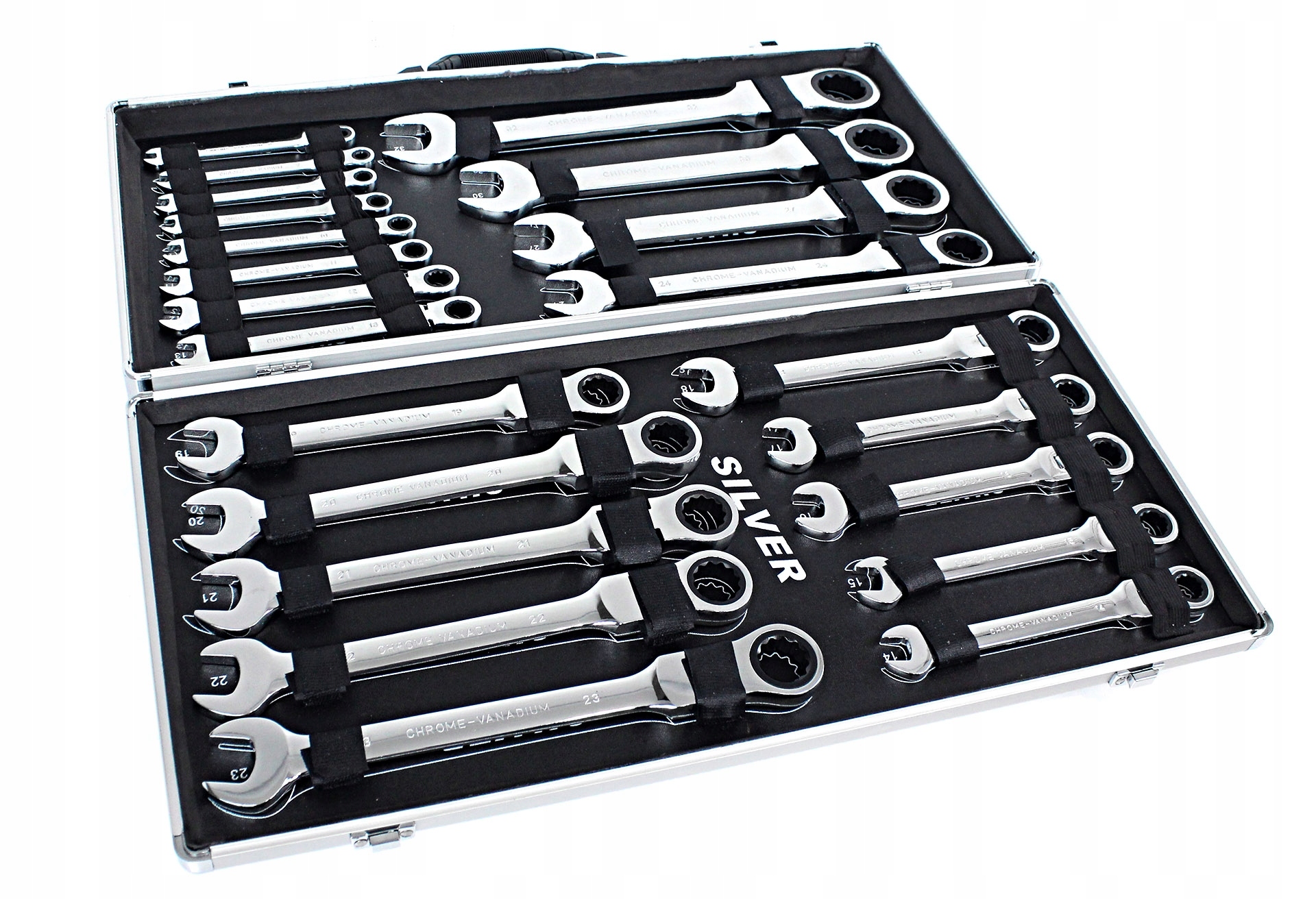 KLUCZE PLASKO OCZKOWE Z GRZECHOTKA LAMANE 6 32 22e Weight with packaging 7 kg