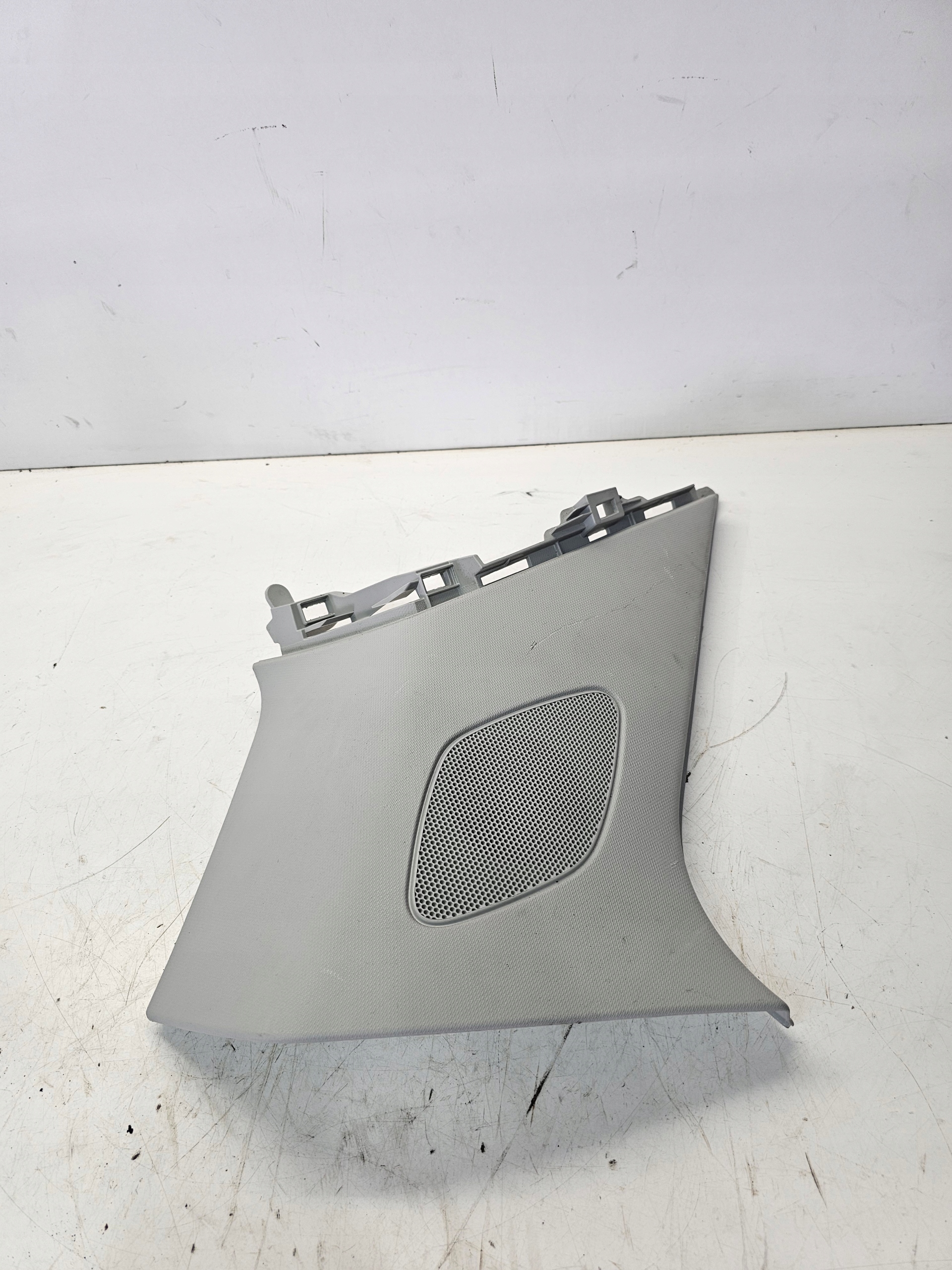 Blende Abdeckung SLUPKA links heck AUDI Q3 8U 8U0867245