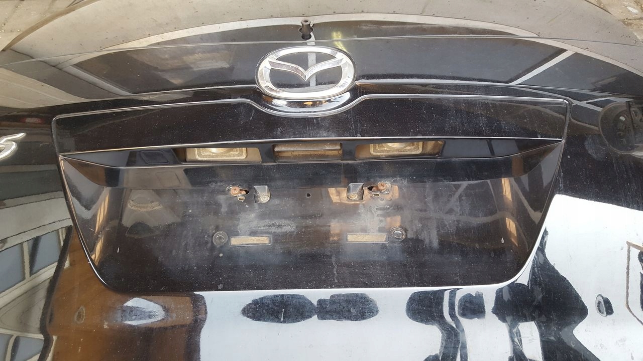 trunk door boot Mazda 5 V A3F