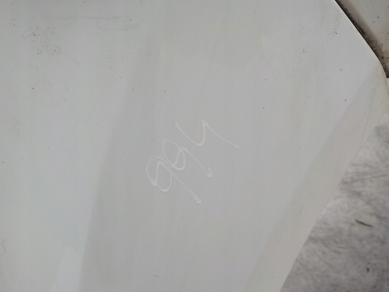 994 FORD FOCUS III blatník pravý předek přední
