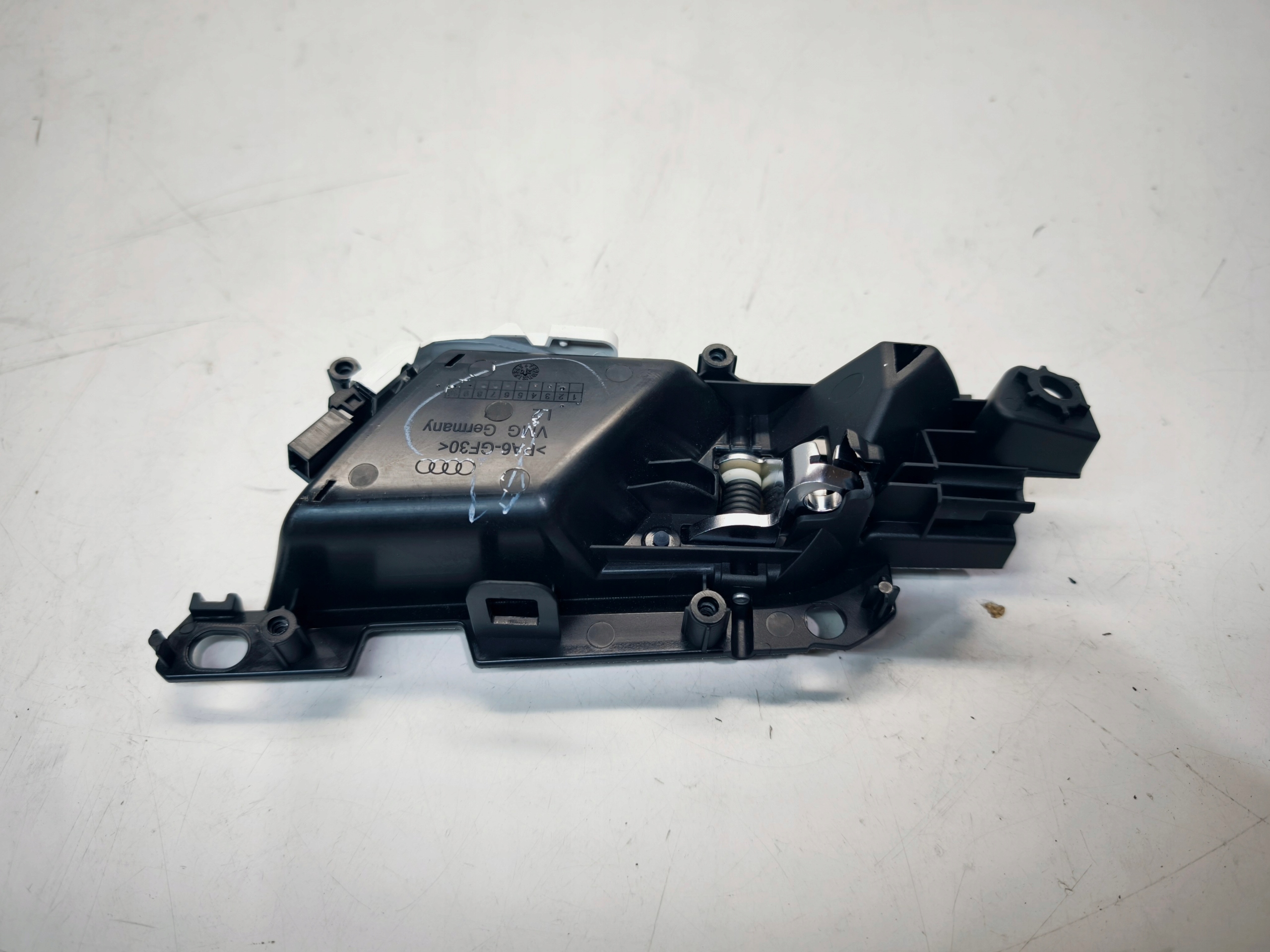 handle door AMBIENTE LED left front AUDI A4 B9 LIFT 8W0837019C