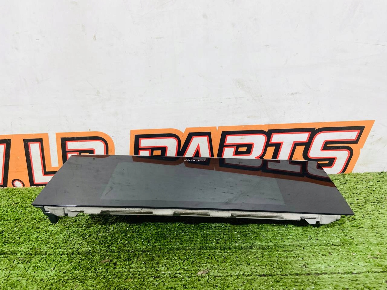 экран дисплей jaguar X590 M9D3-19C279-BC