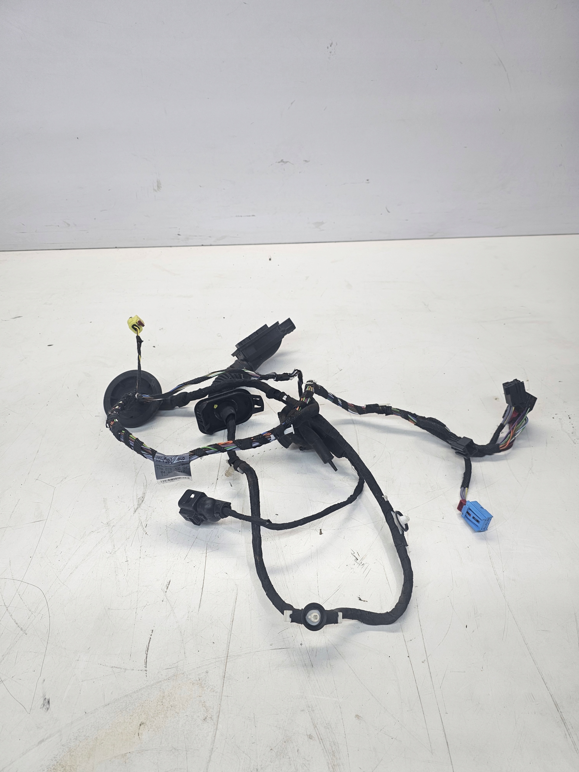 bundle door left front AUDI A3 8V SPORTBACK 8V4971029H