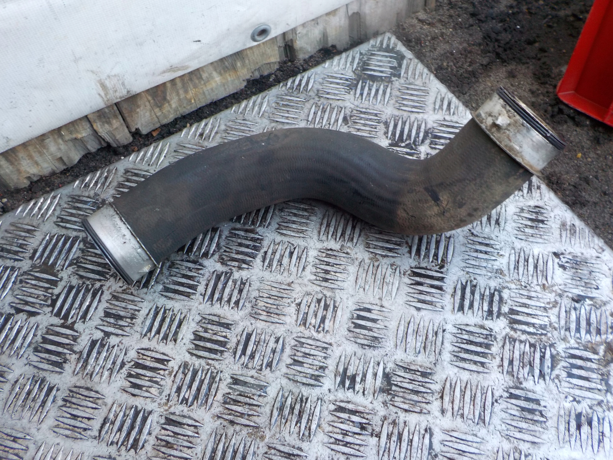 W211 2.2 CDI PRZEW intercooler 2115282082 Q5