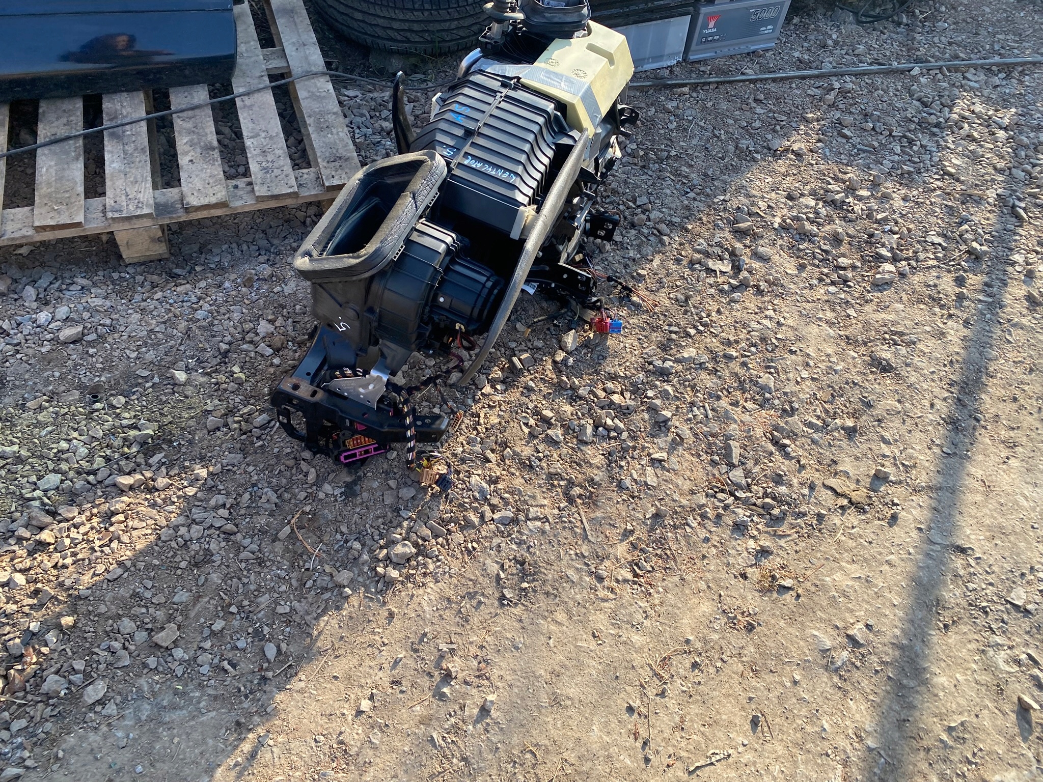 heater complete ze stelazem Audi A5 8T