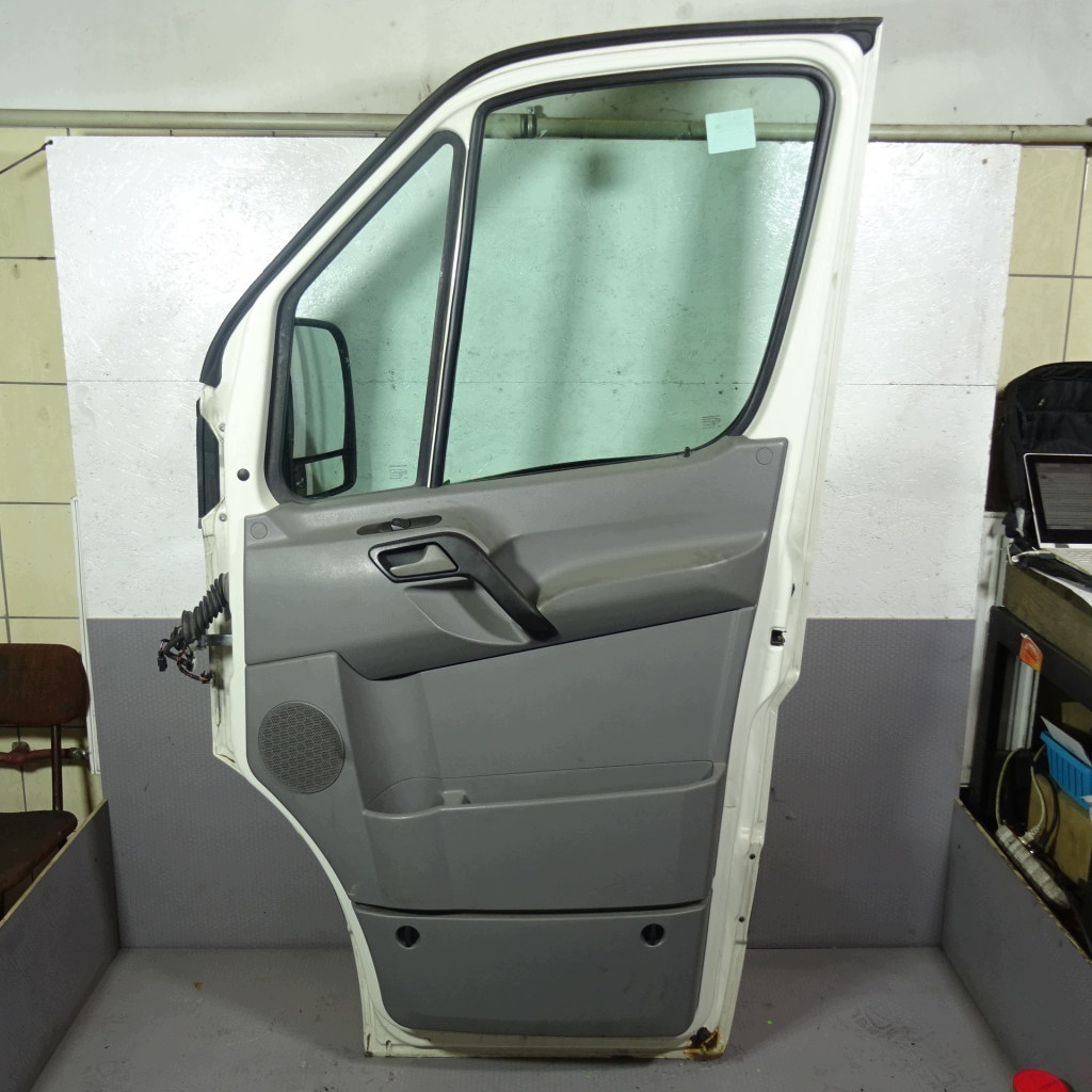 VW CRAFTER Tür vorne rechts
