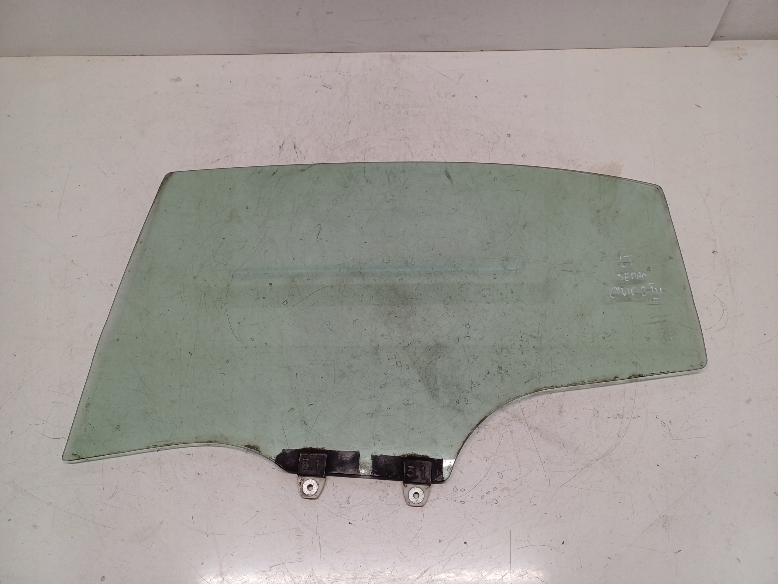 HONDA CIVIC 8 VIII SEDAN 06-11 SZYBA LEWA TYŁ TYLNA