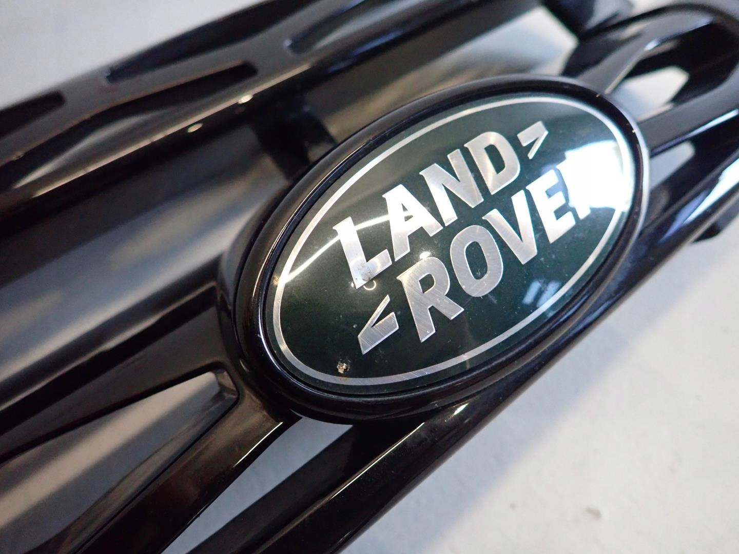GRILL LAND ROVER EVOQUE DYNAMIC 2012- BJ32-8B189-A